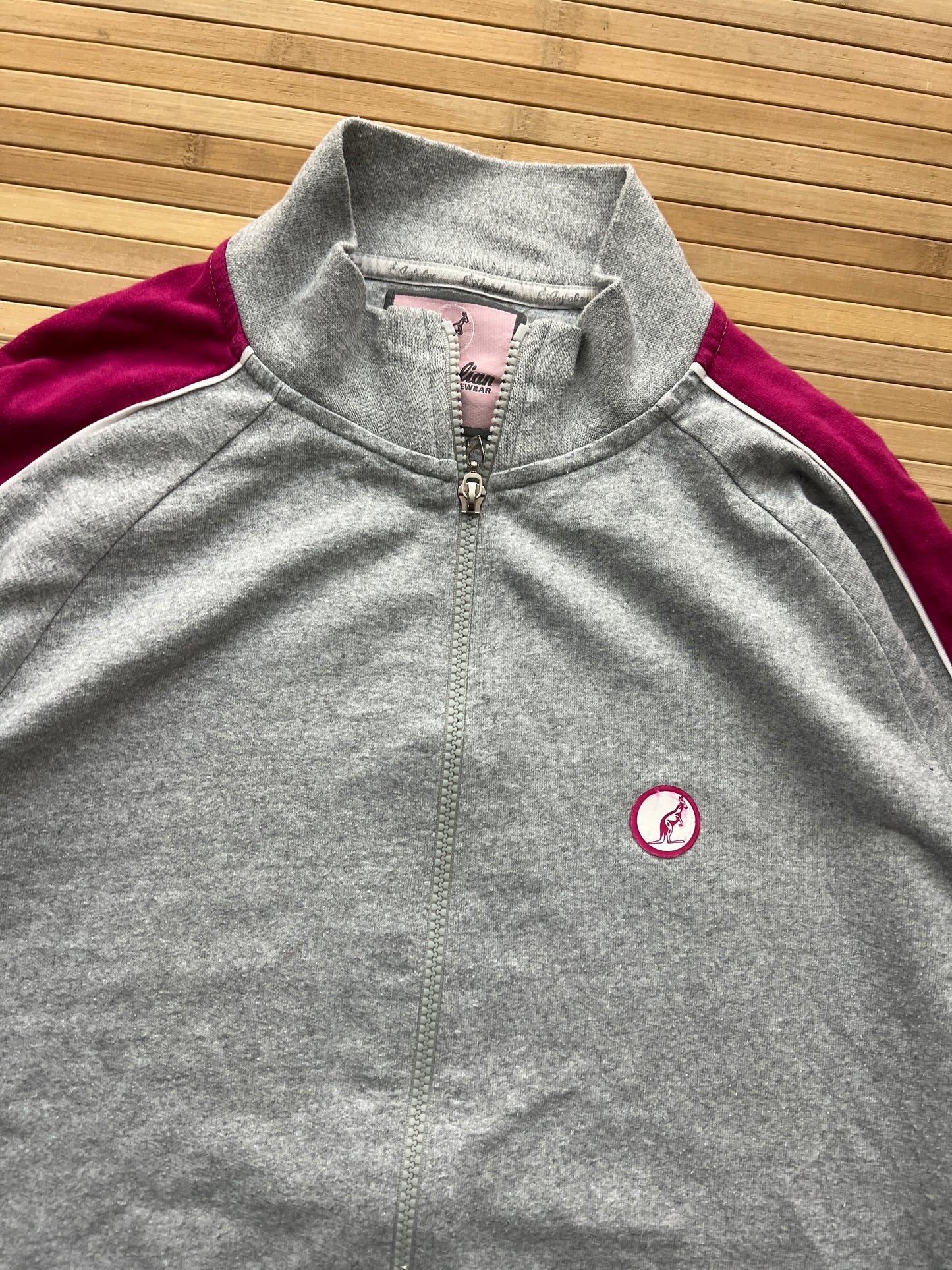 Australia Zip Up 🙋‍♀️ (L)