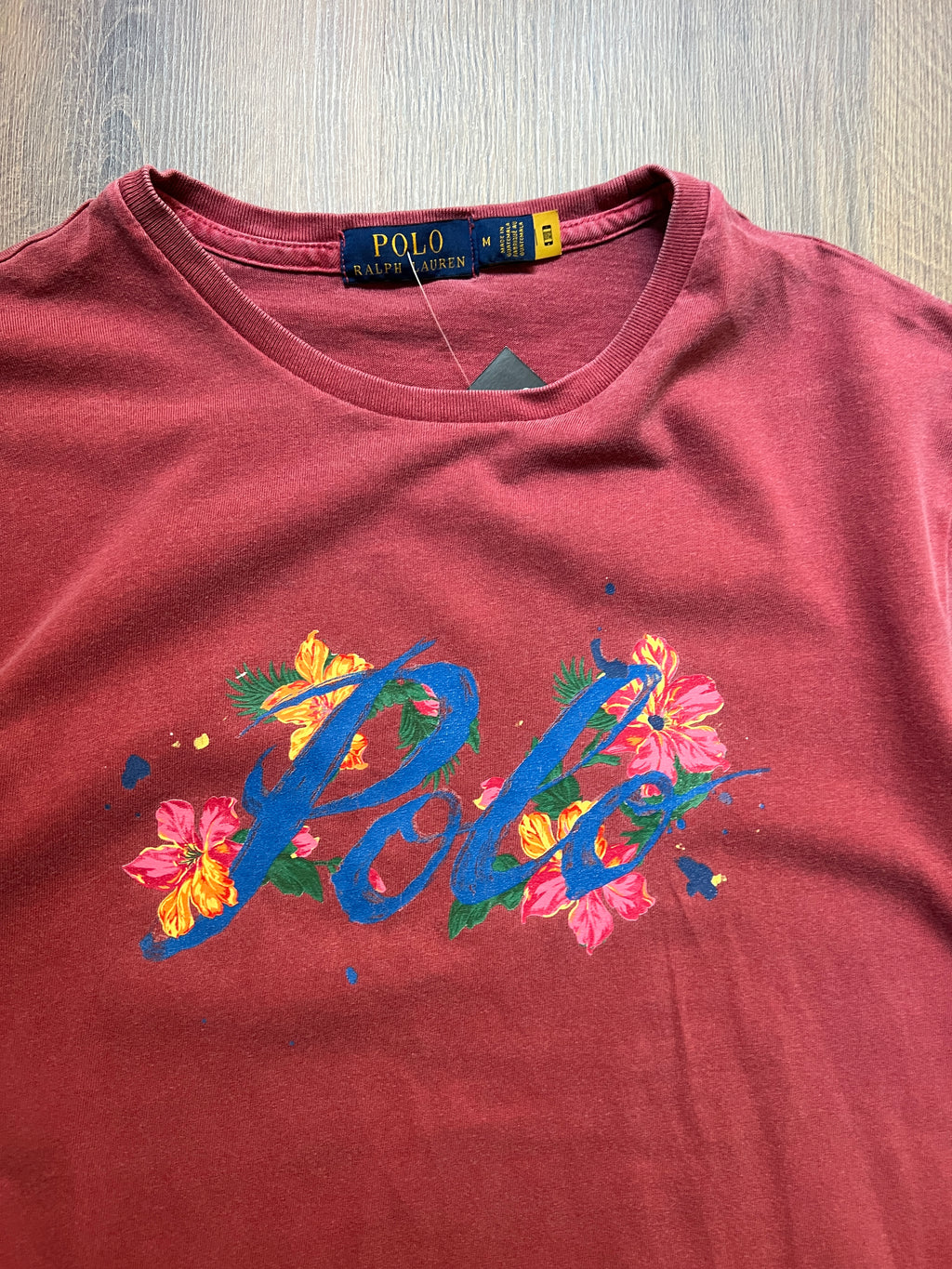 Polo Flowers Graphic Tshirt (L)