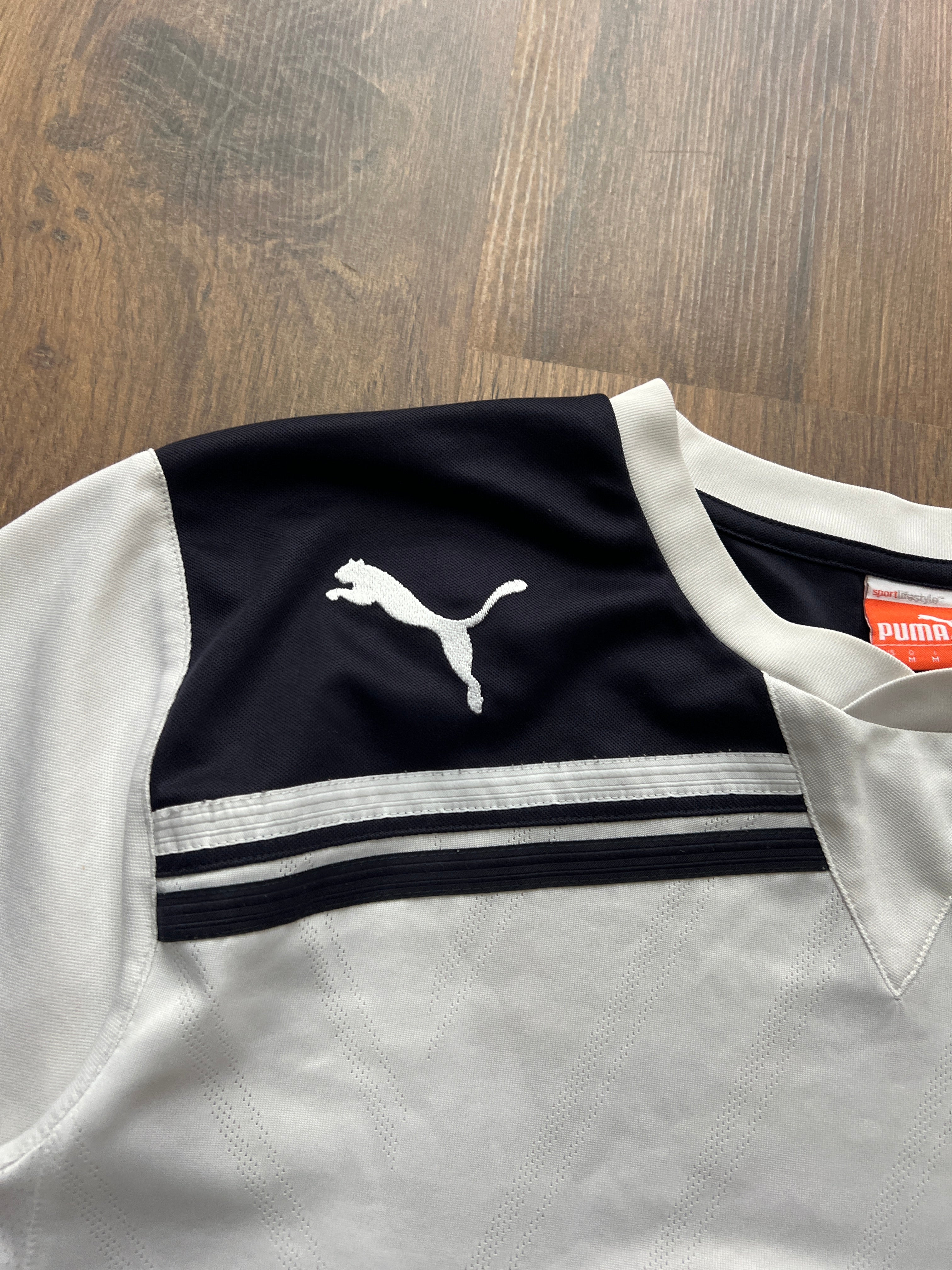 Tottenham 2010/11 Home Jersey (L)