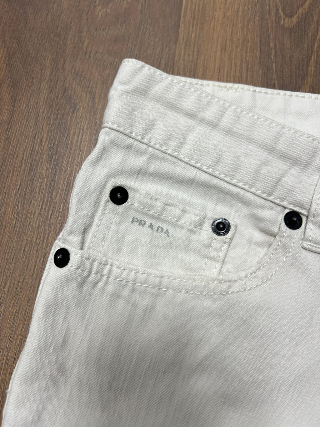 Prada White Pants🙋‍♀️ (30x30)