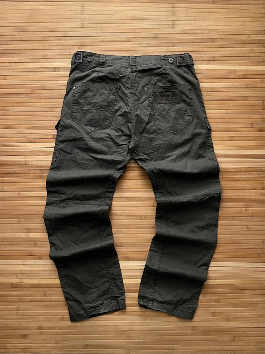 Wrangler Cargo Pants (34x32)