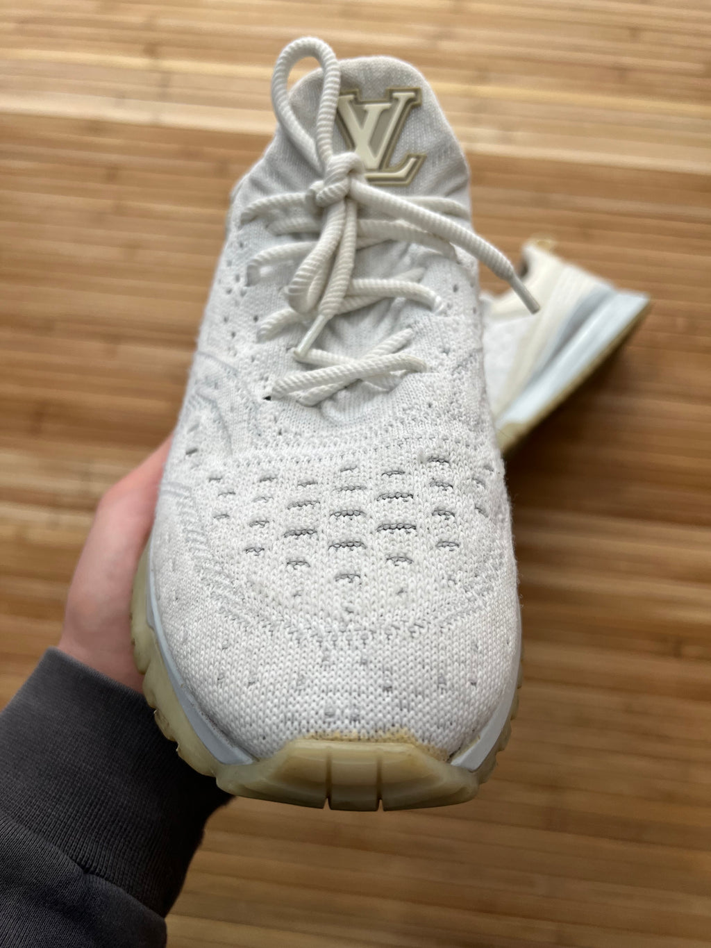 Louis Vuitton Sneakers (44)