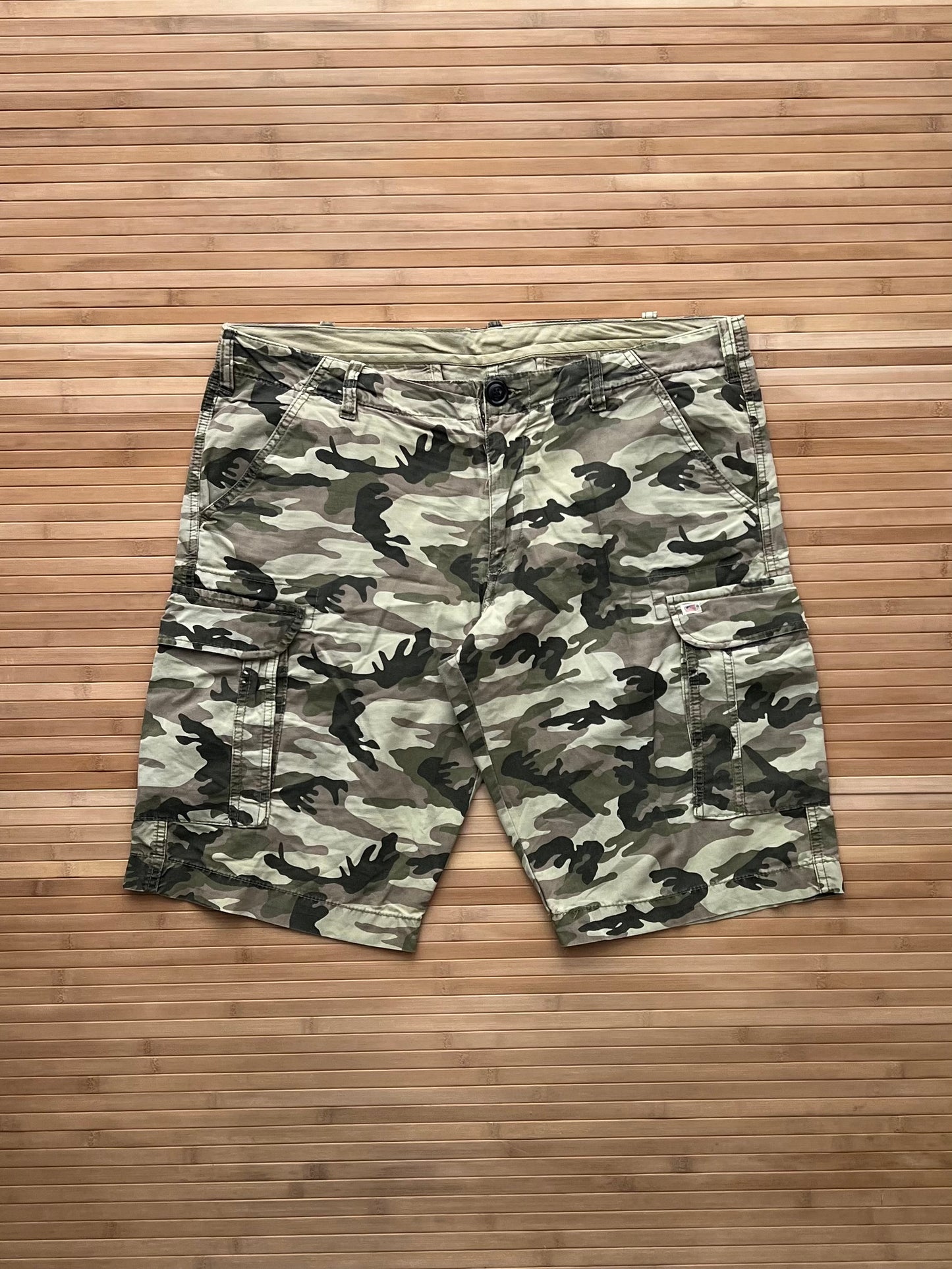 Camo Cargo Shorts (38)