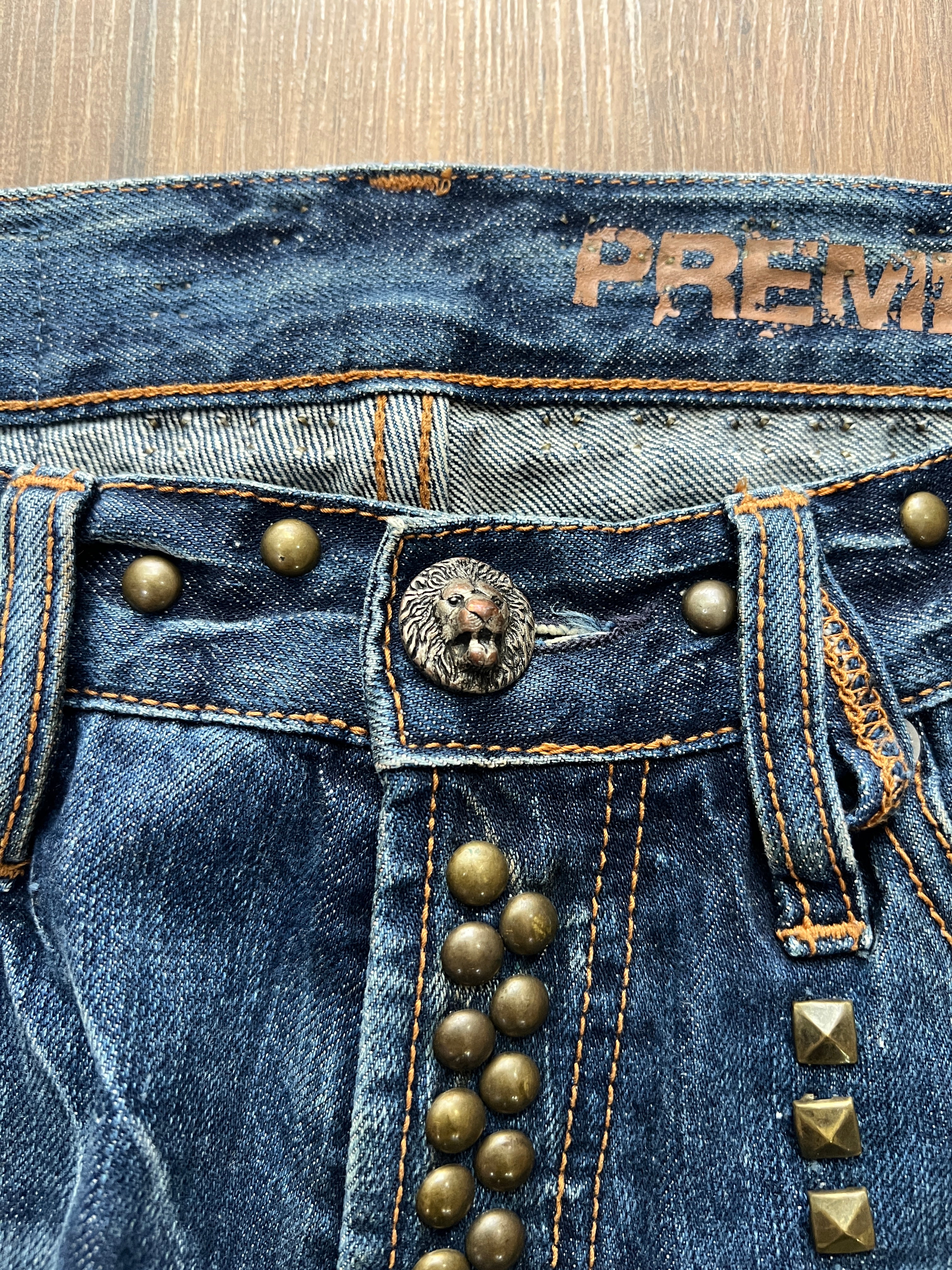 Guess Y2K Flared Jeans(30x34)