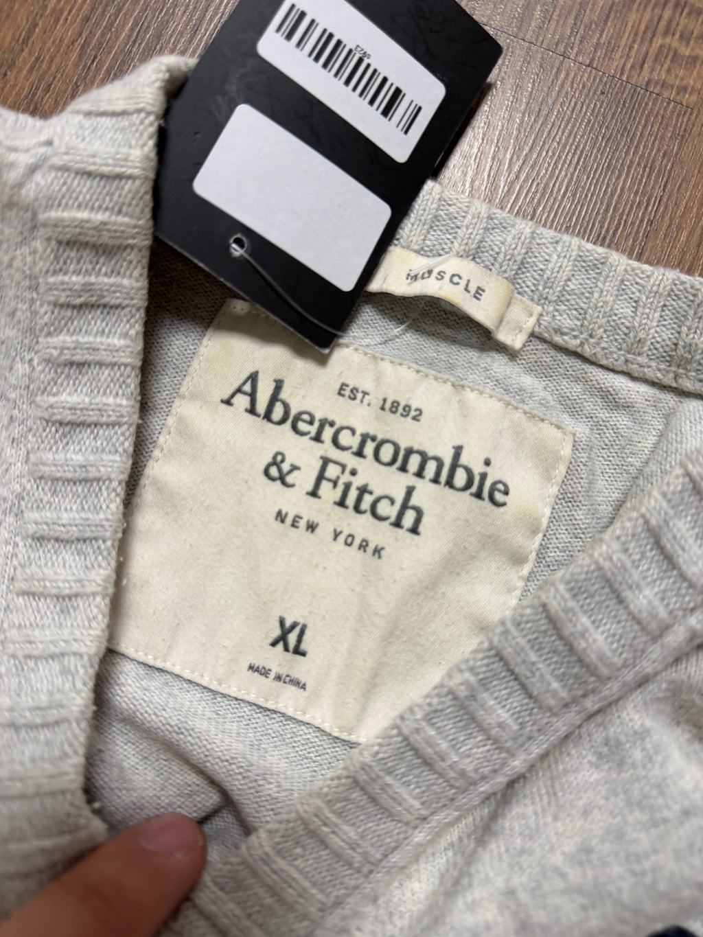 Abercrombie & Fitch Wool sweater (M)