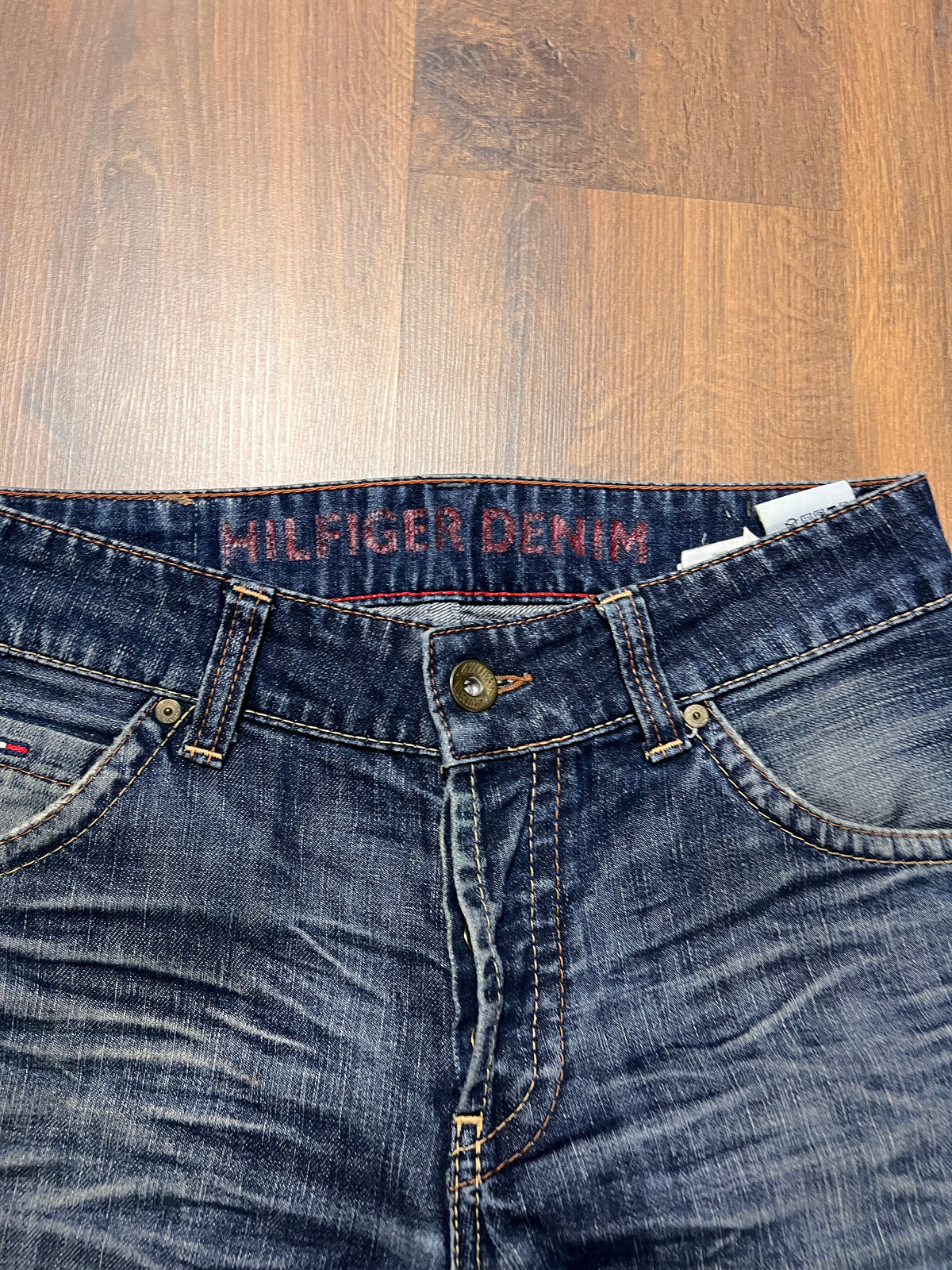 Vintage washed tommy jeans(32x30)