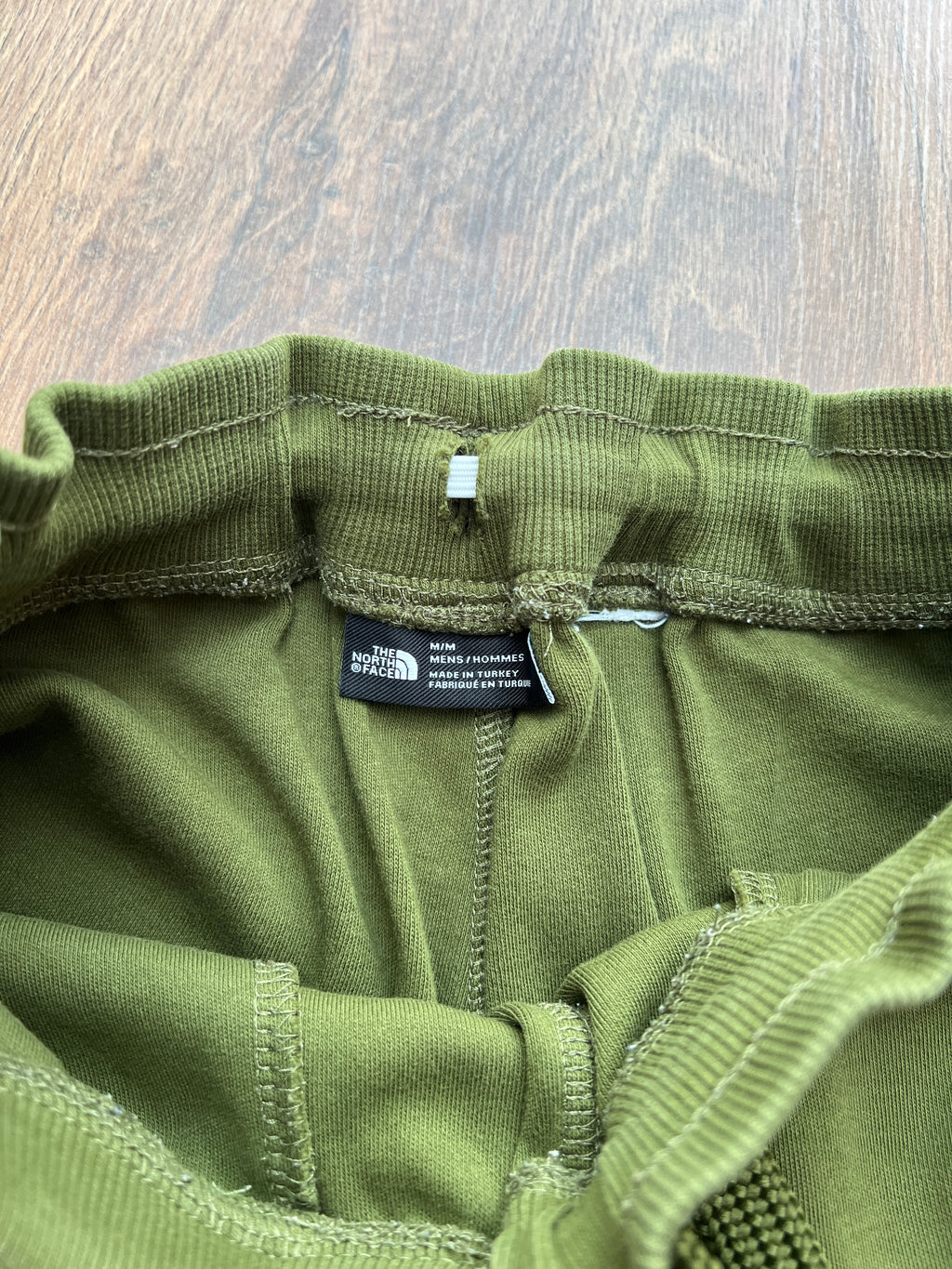 The North Face Green Shorts (M)