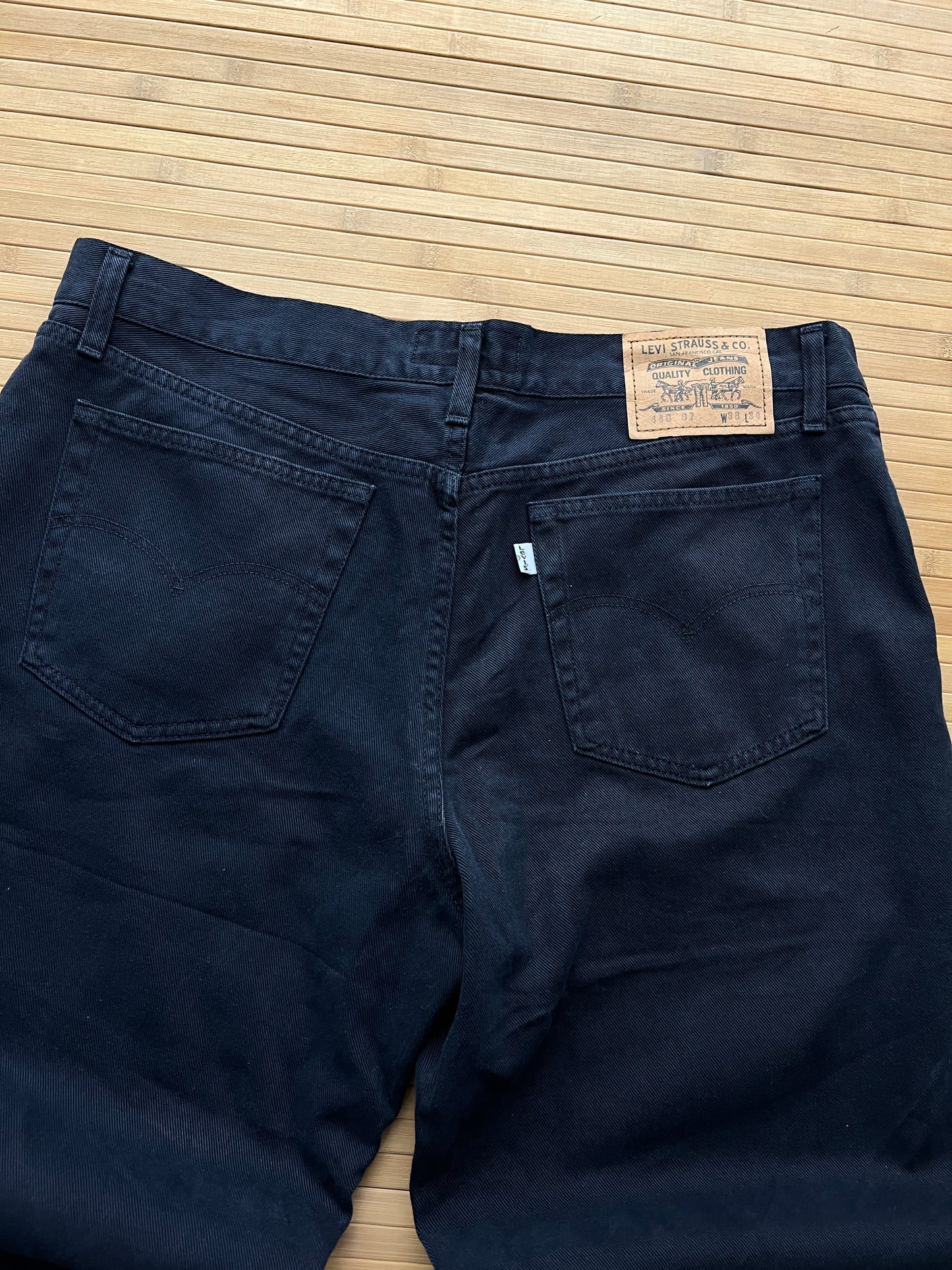 Levis Pants (36x30)