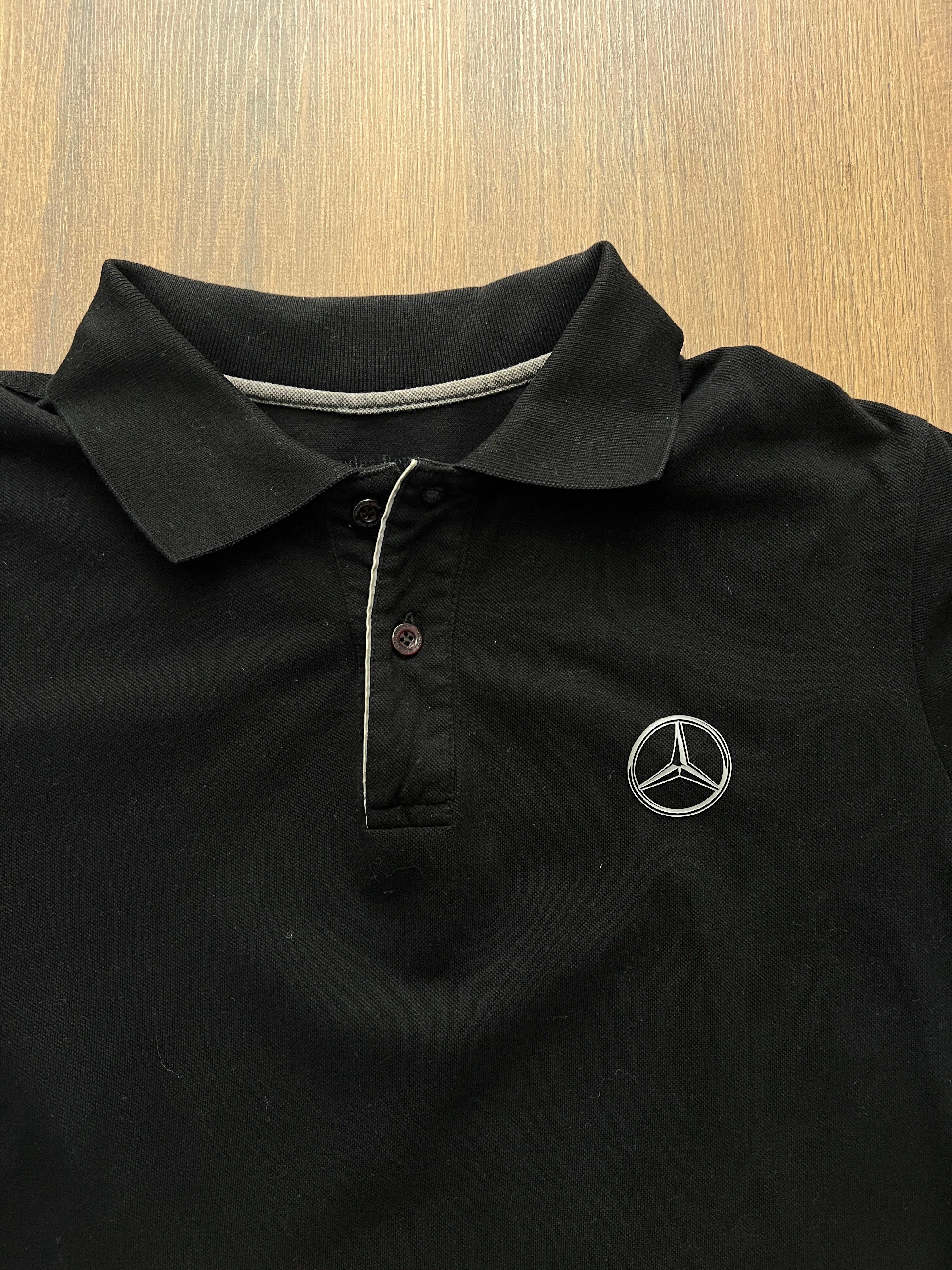 Mercedes Polo (L)