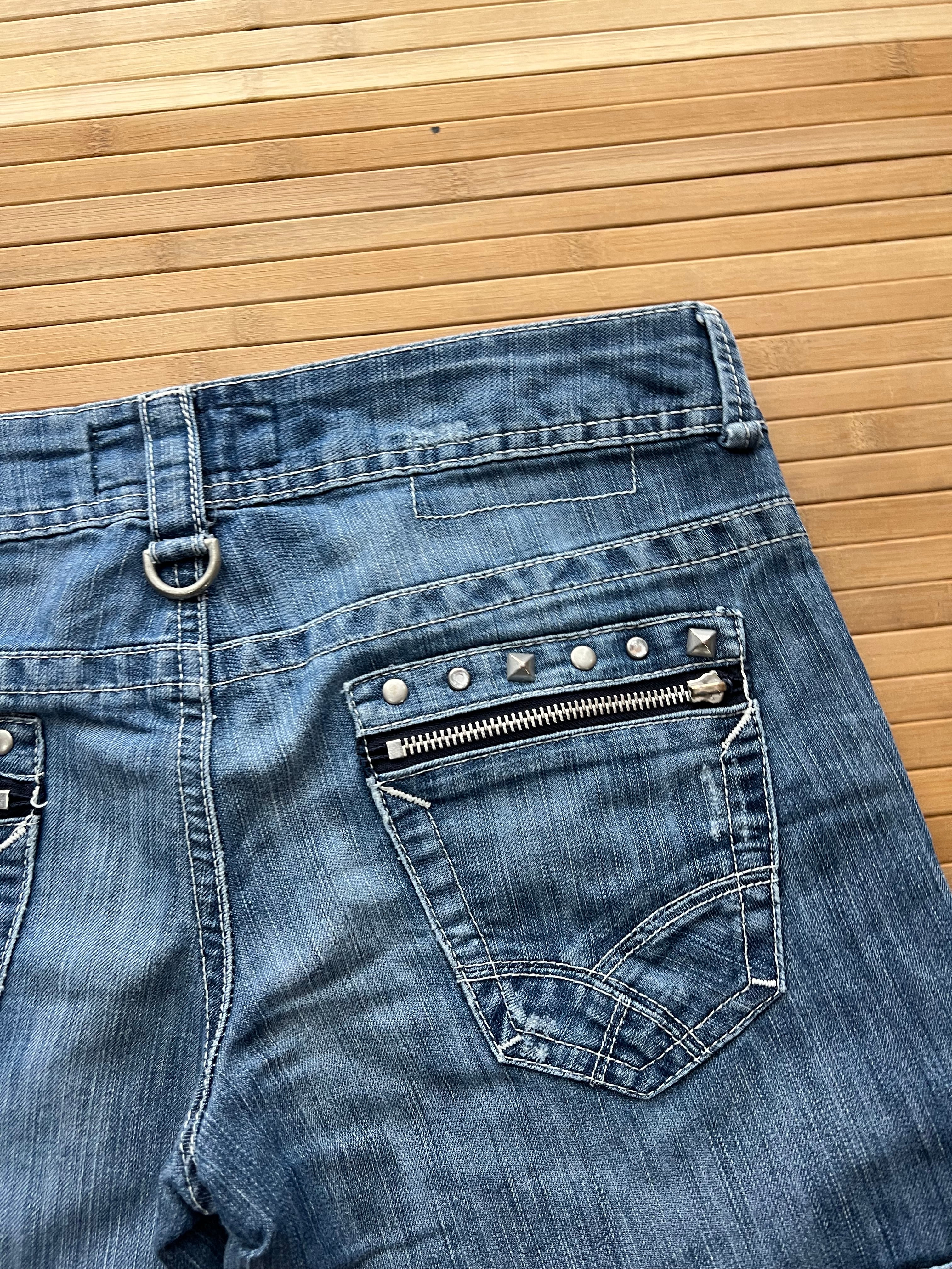 Women’s Jorts (30)