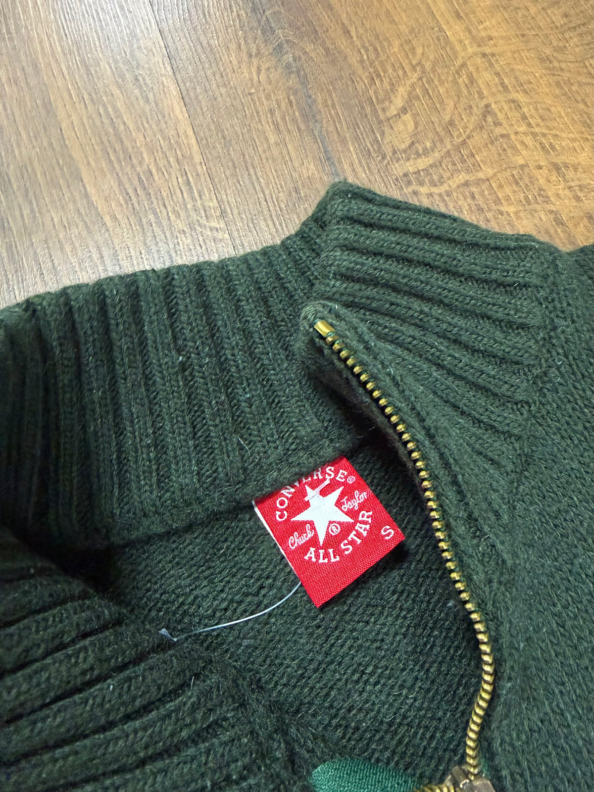 Striped Converse Zip up Knit (M)