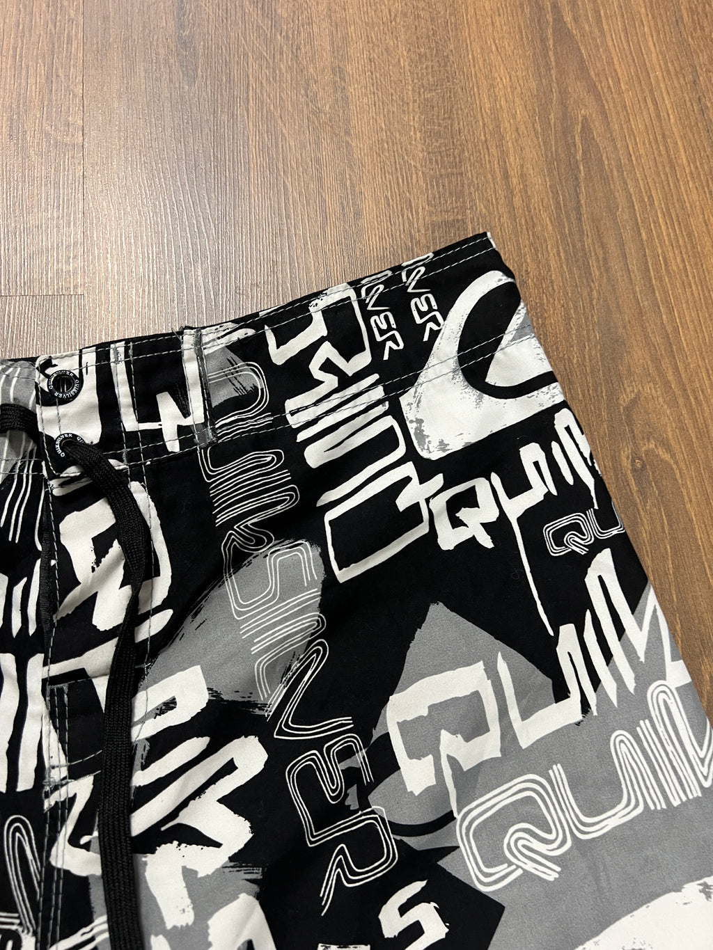 Quicksilver aop board shorts (36)