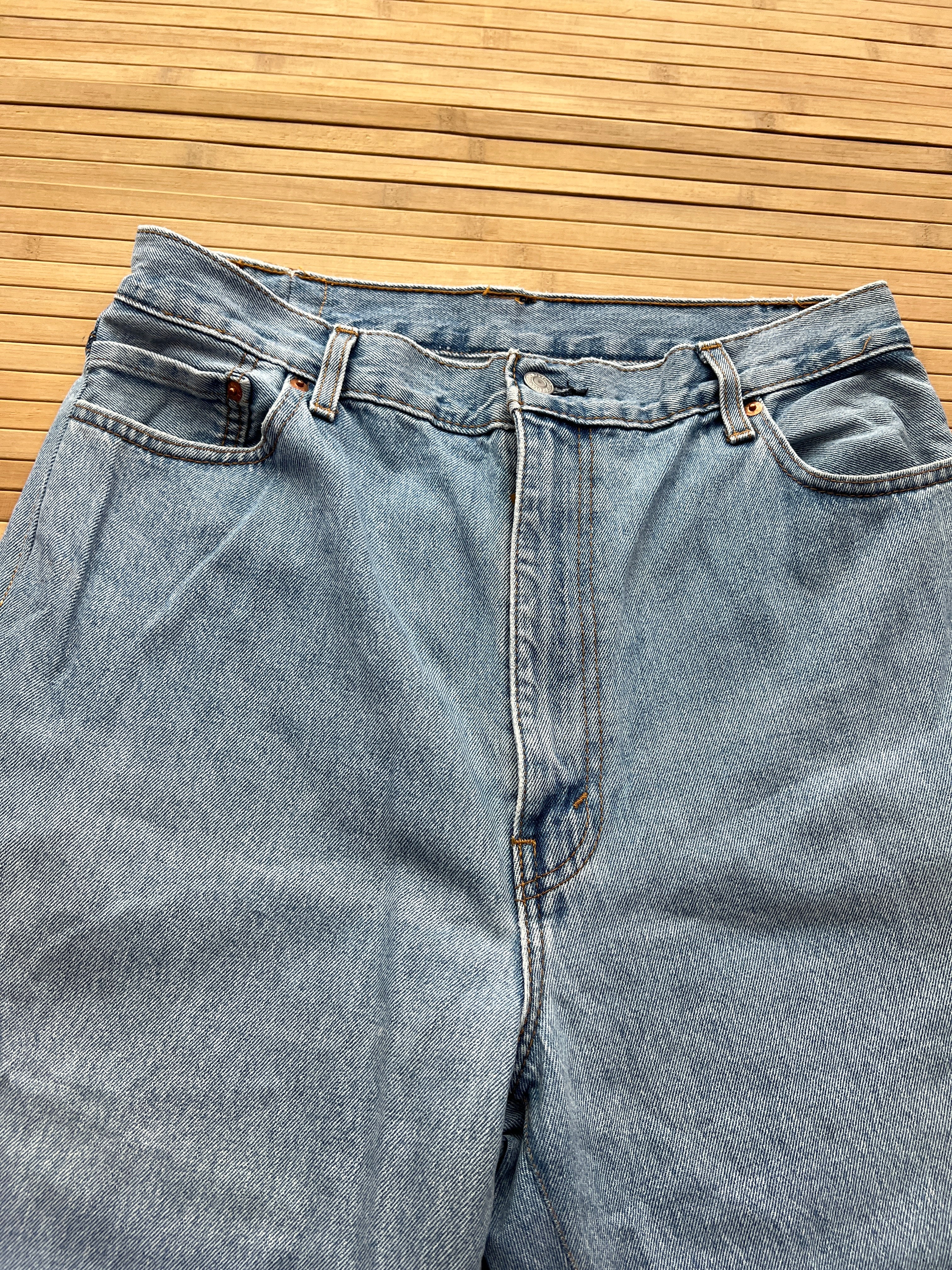 Levis 550 Baby Blue Jeans (30x30)