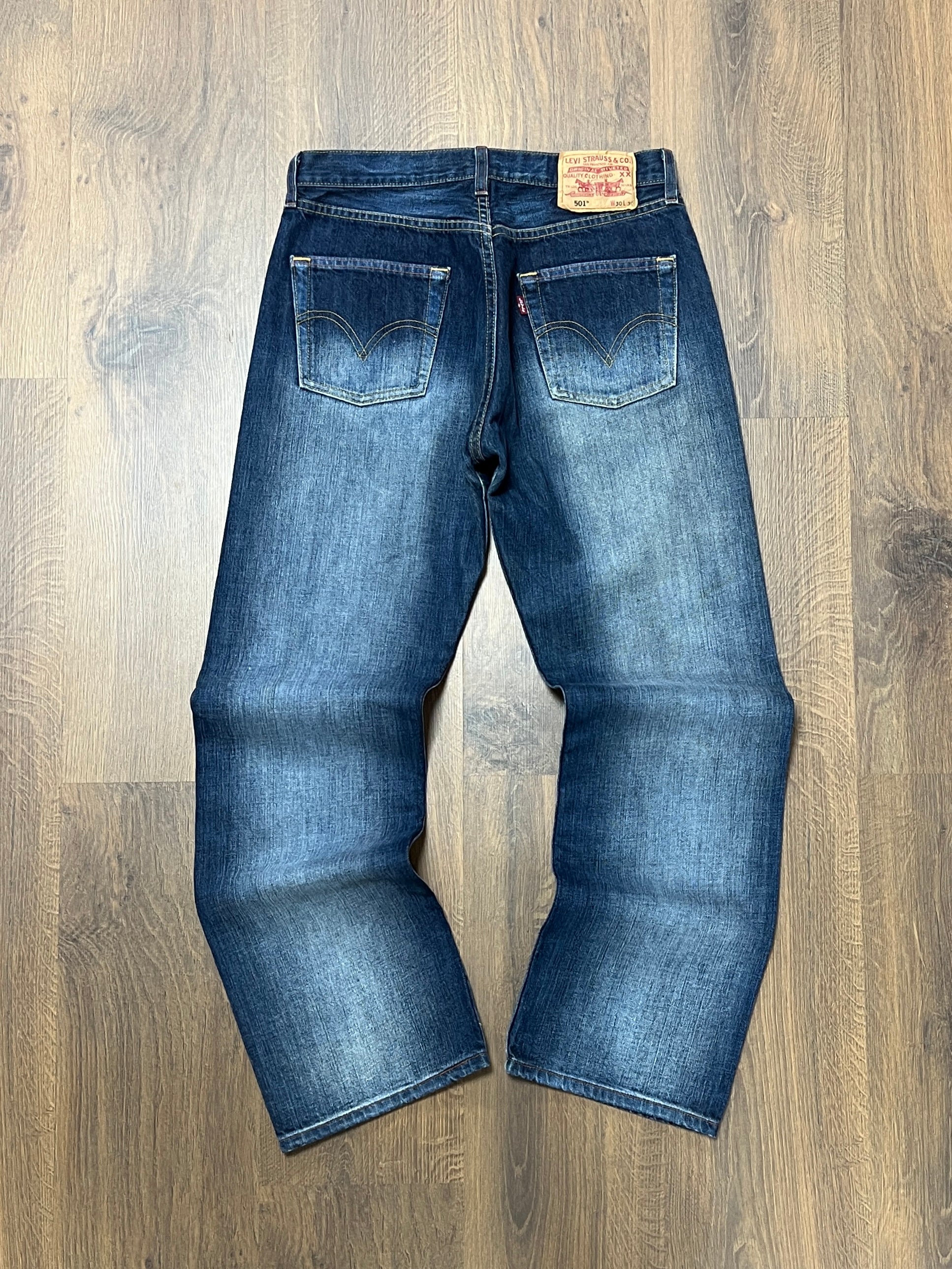 Levis 501 washed jeans (30x30)