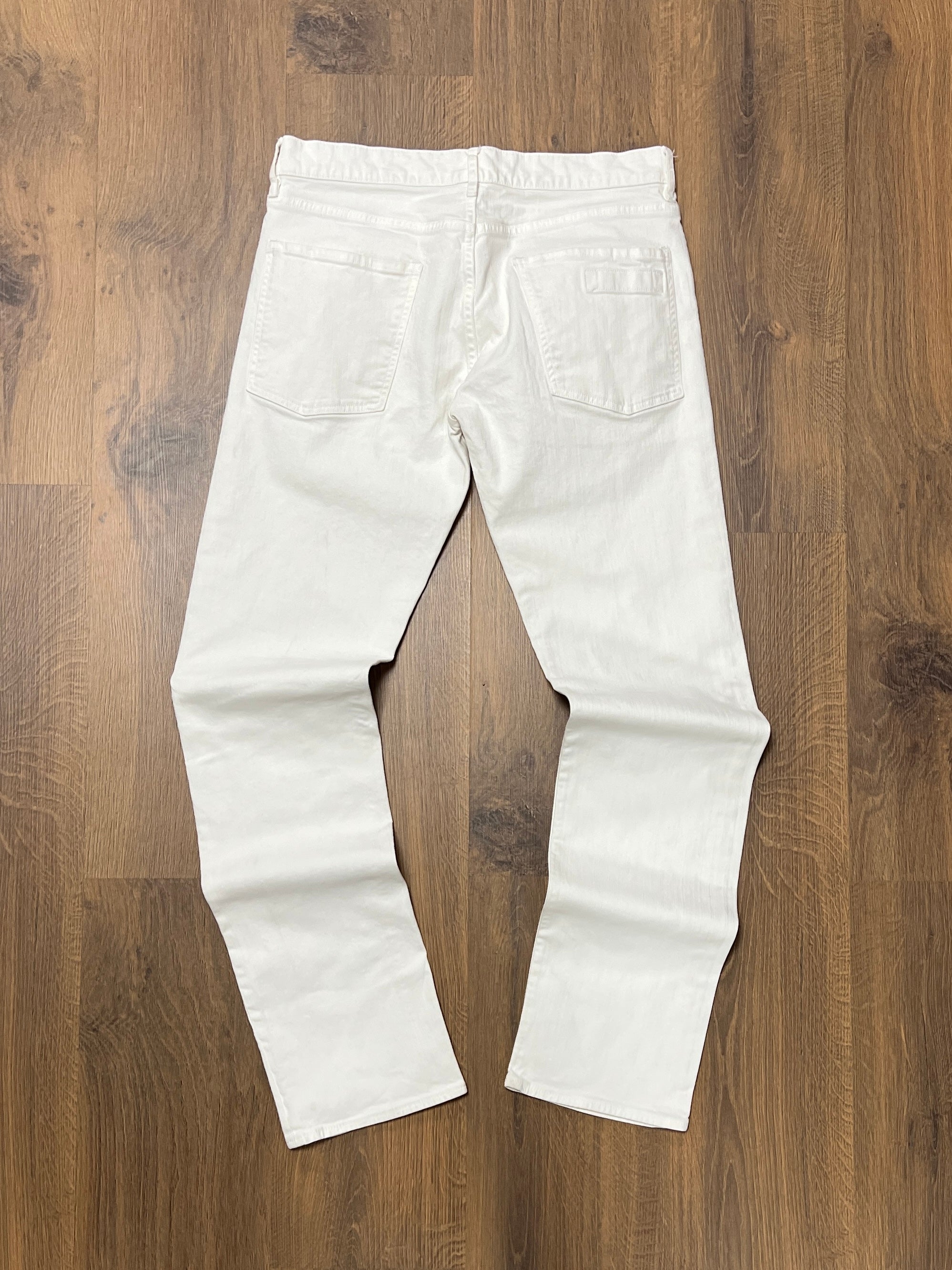 Prada White Pants (32x32)