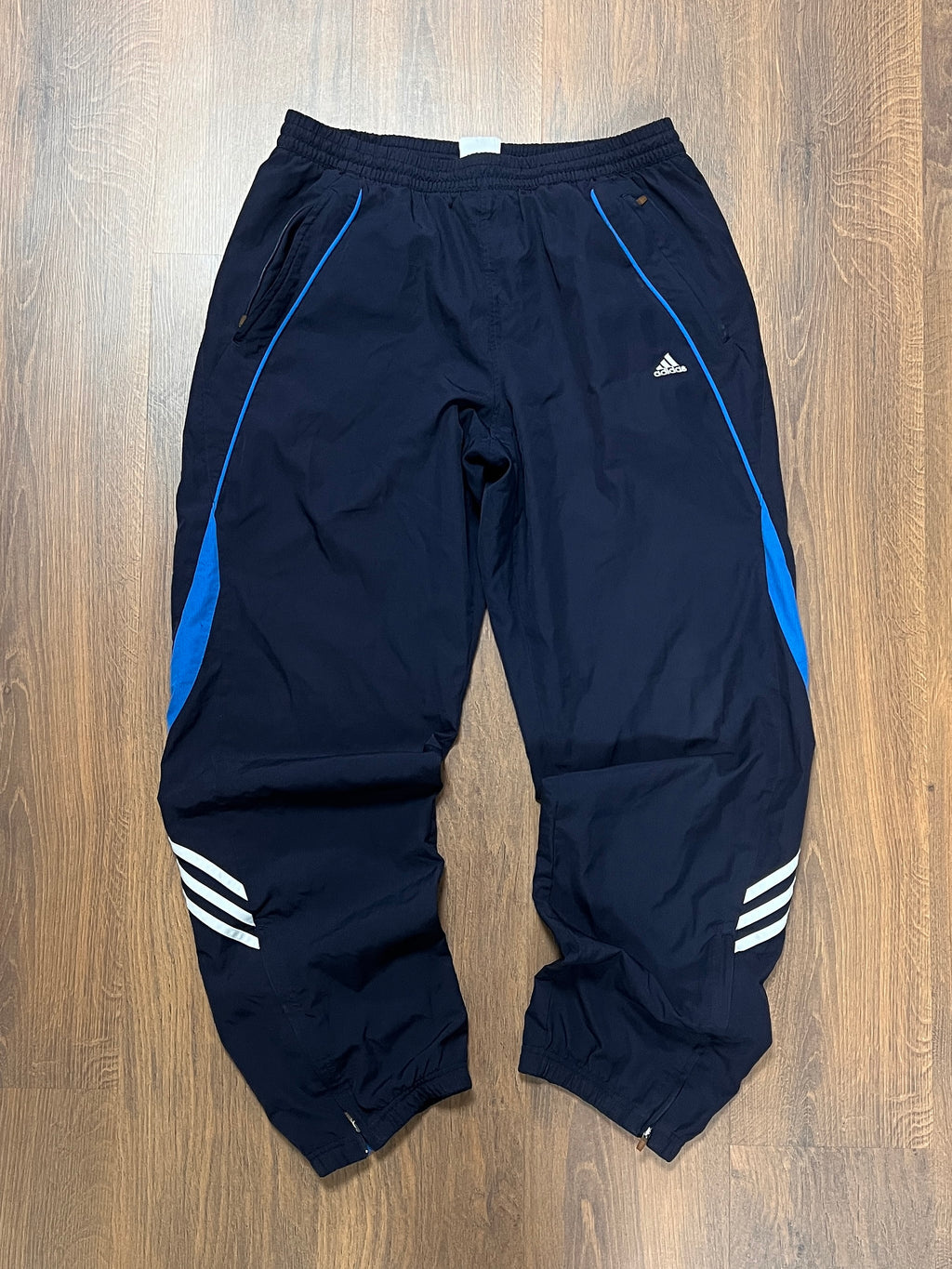 Adidas Trackpants (L)