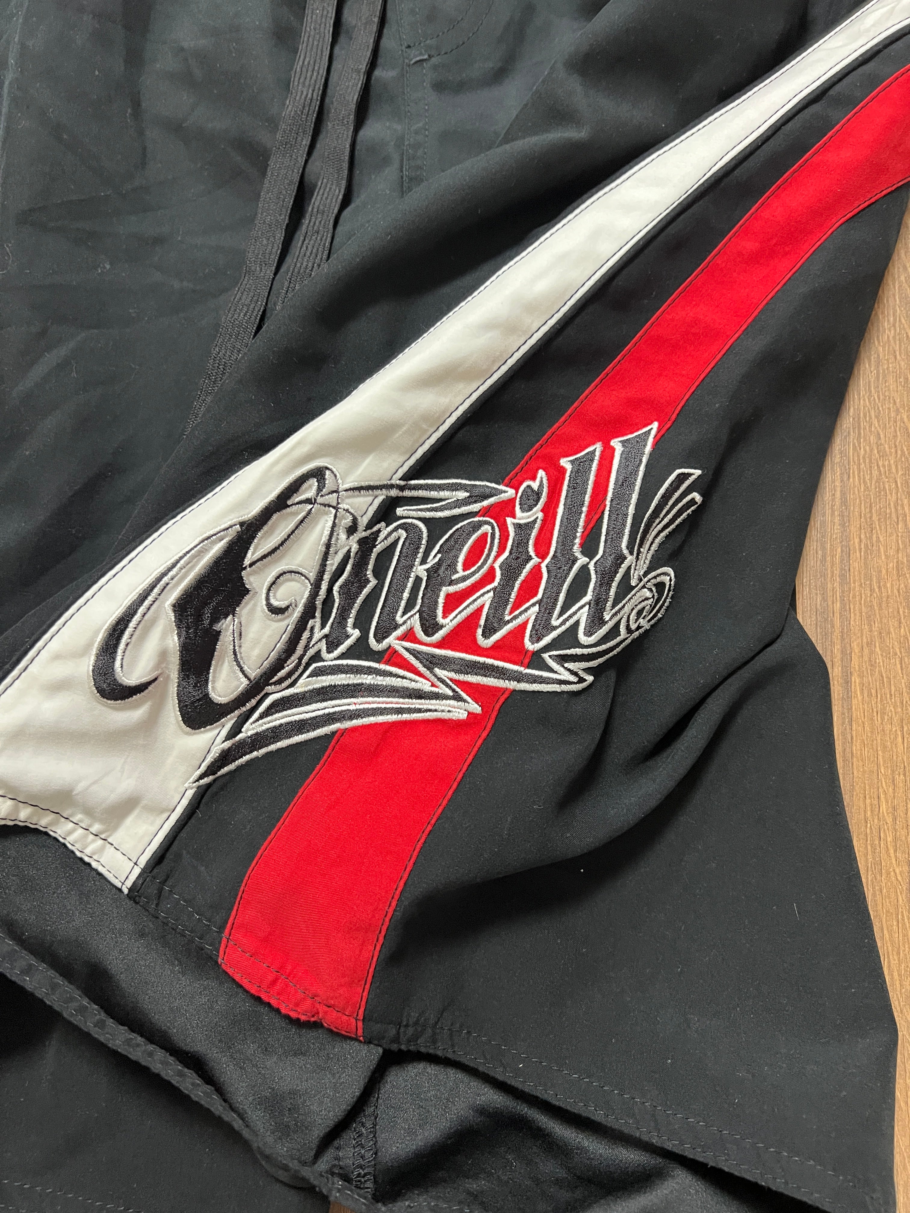 O’Neill goth font boardshorts (32)