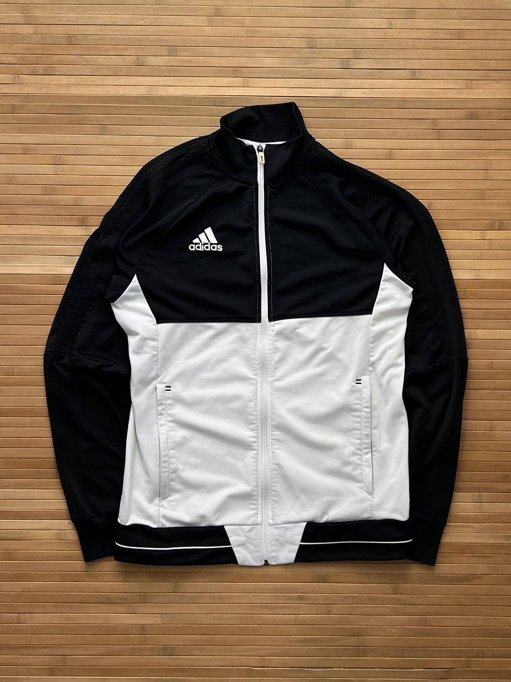 Adidas Zip Up (M)