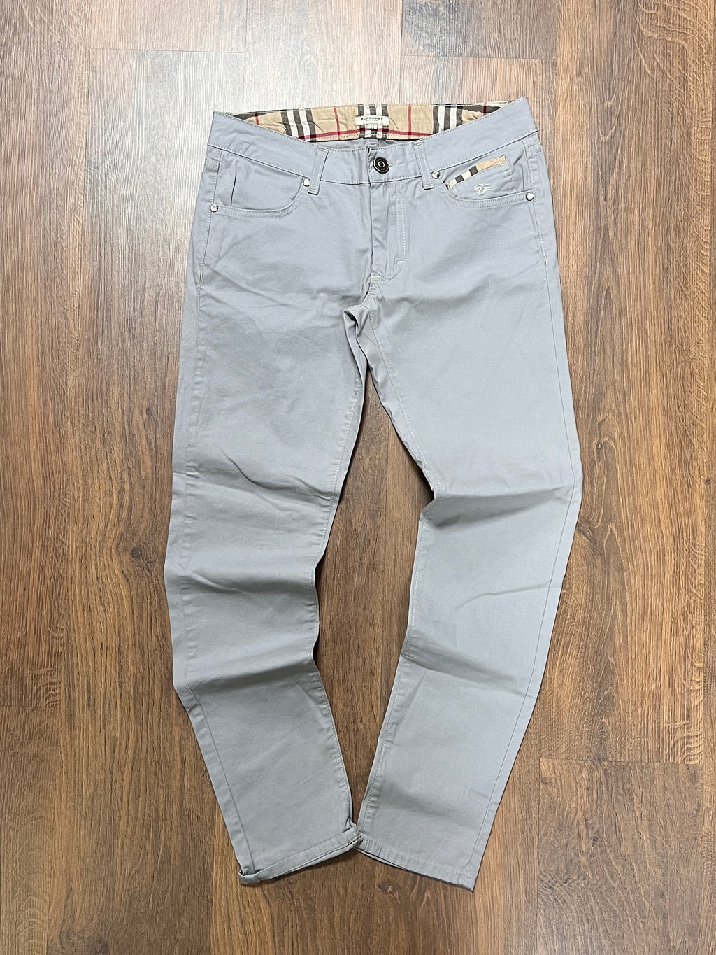 Burberry Slim Fit Pants (30x30)