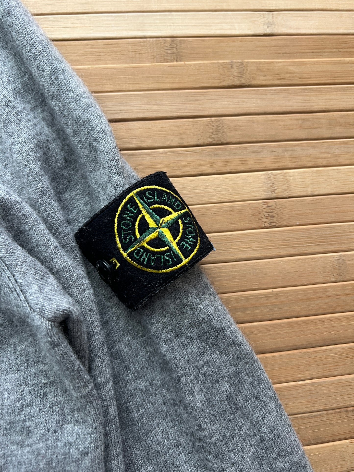 Stone Island Zip Up (L)