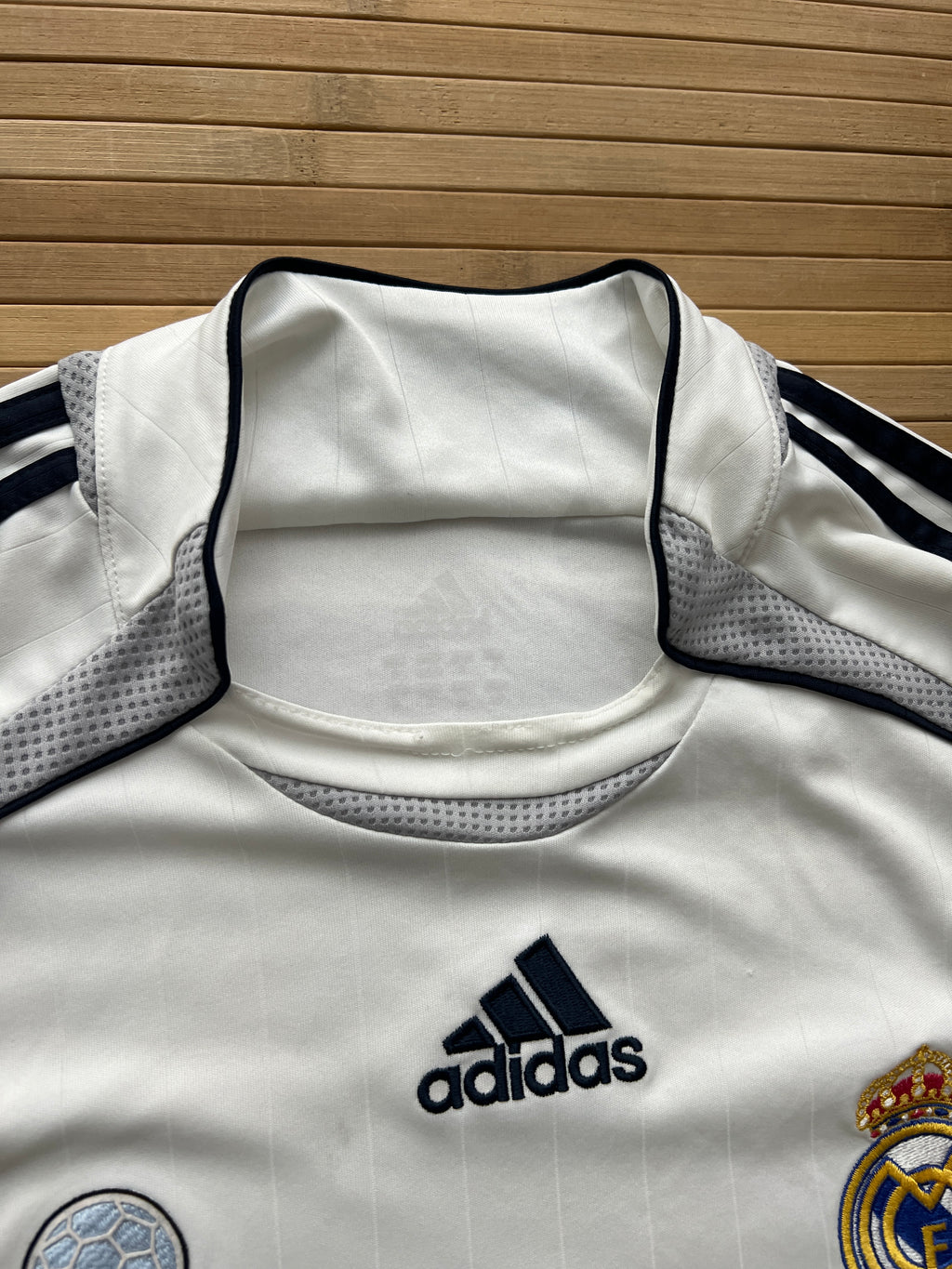 Real Madrid 2006 Home Jersey (M)