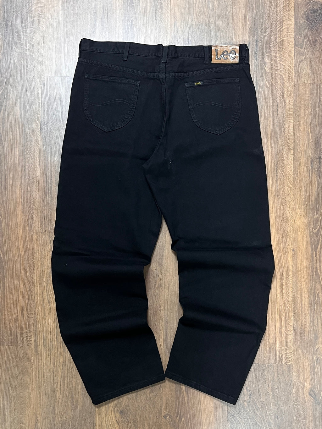 Black Lee Jeans(40x30)