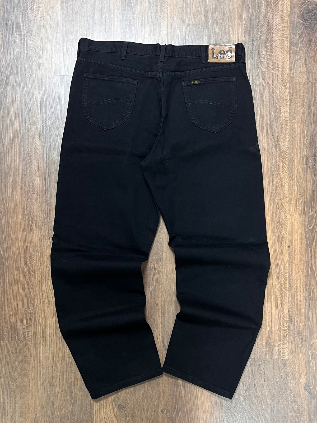 Black Lee Jeans(40x30)