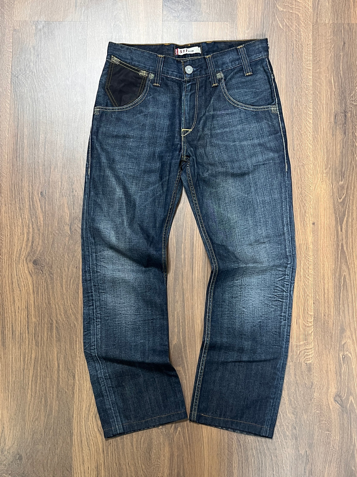 Levis construced Jeans (32x30)