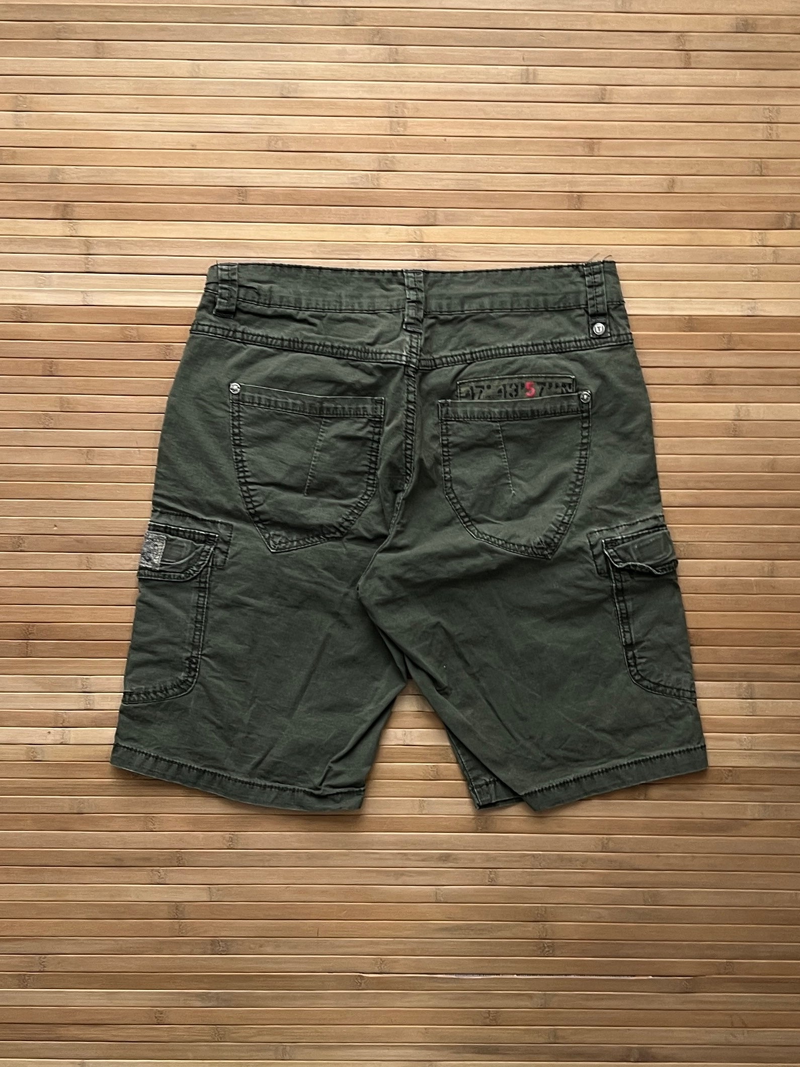 Military Cargo Shorts (30)