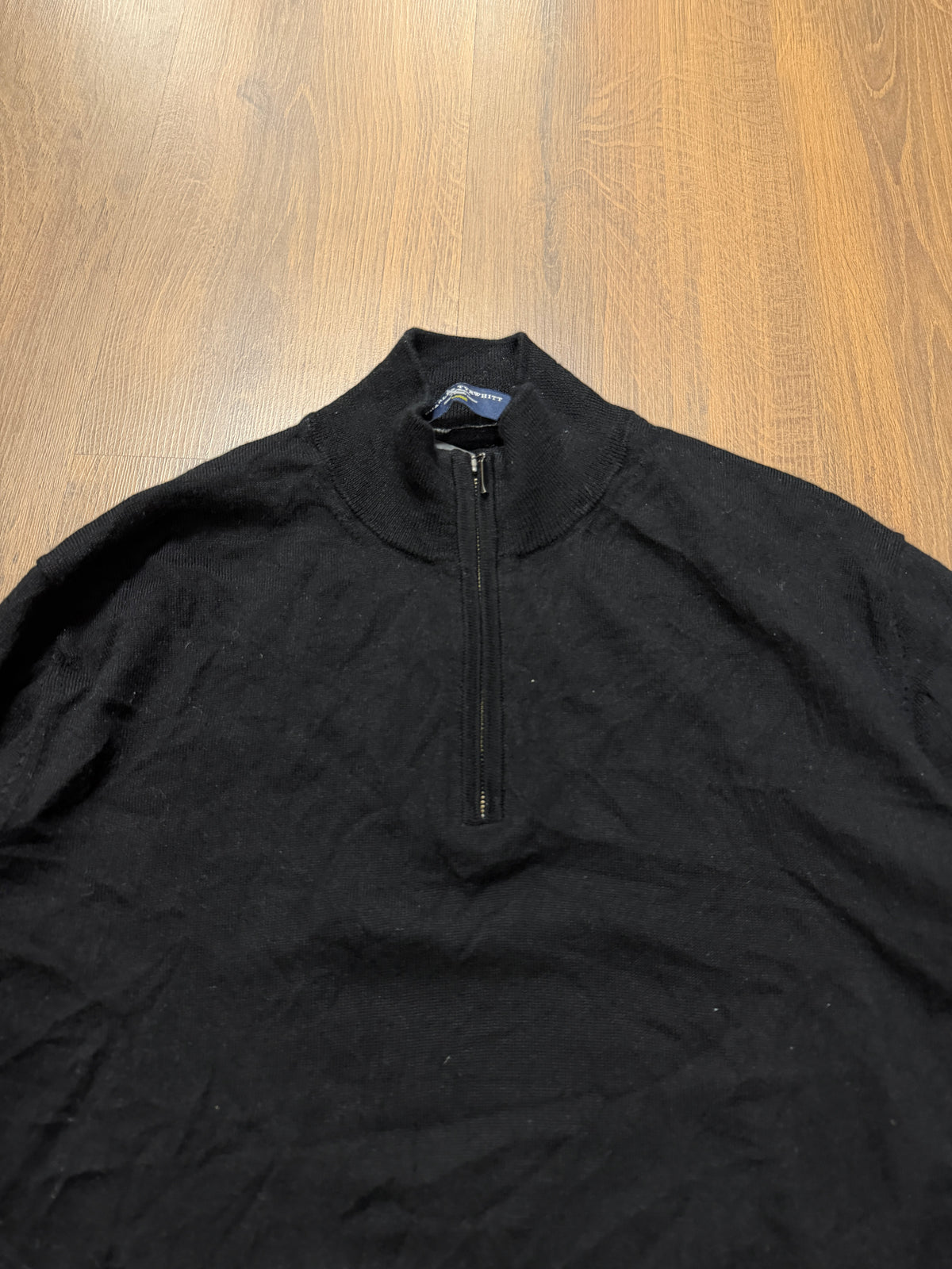 Black Quarter Zip (L)