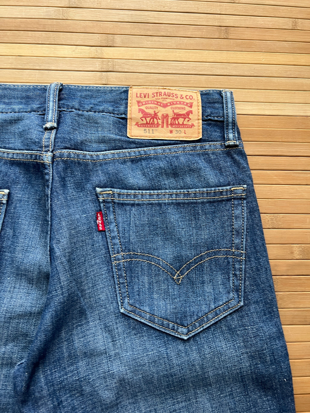 Levis Shorts(30)