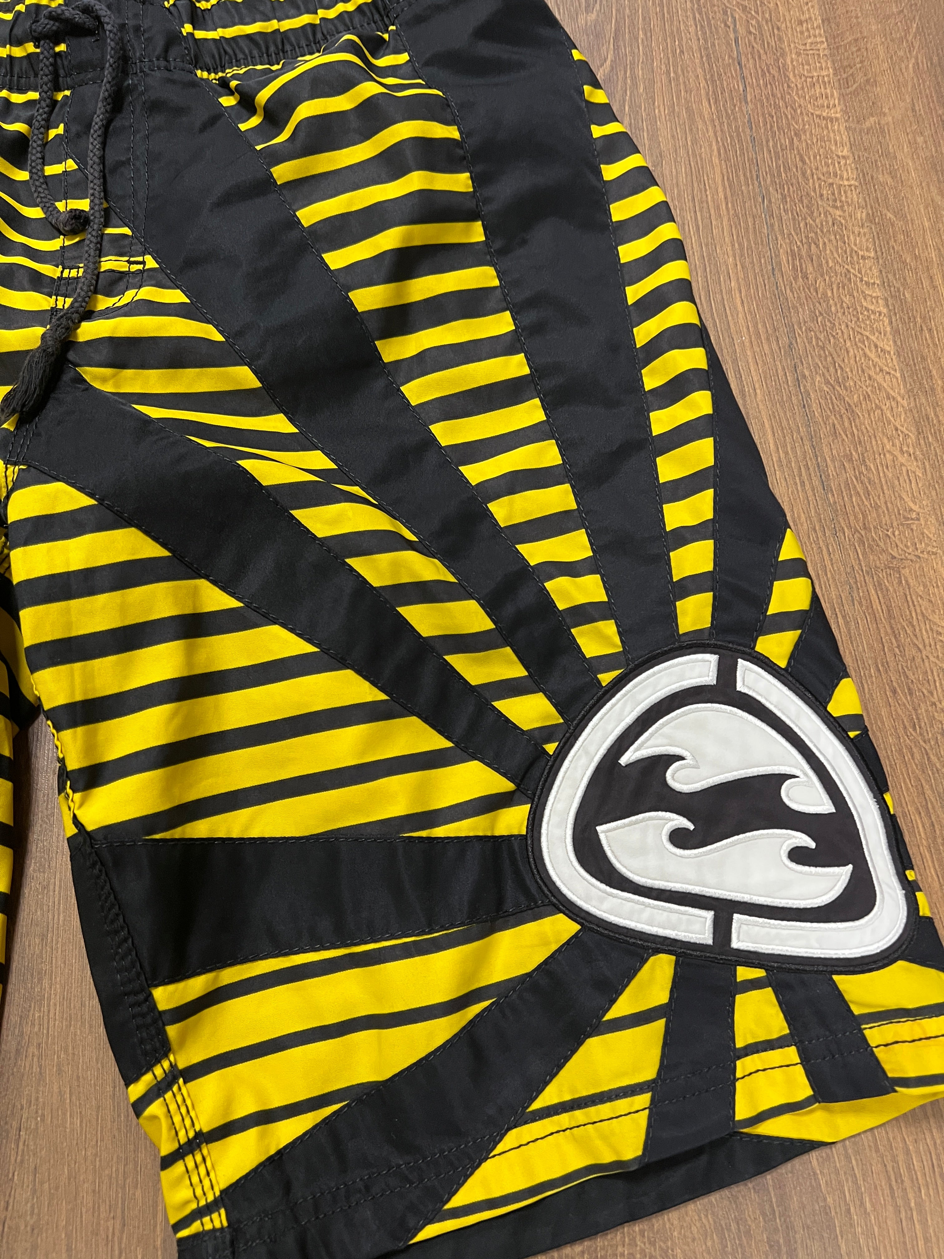 Billabong andy irons sunrise black/yellow boardshorts (M/L)