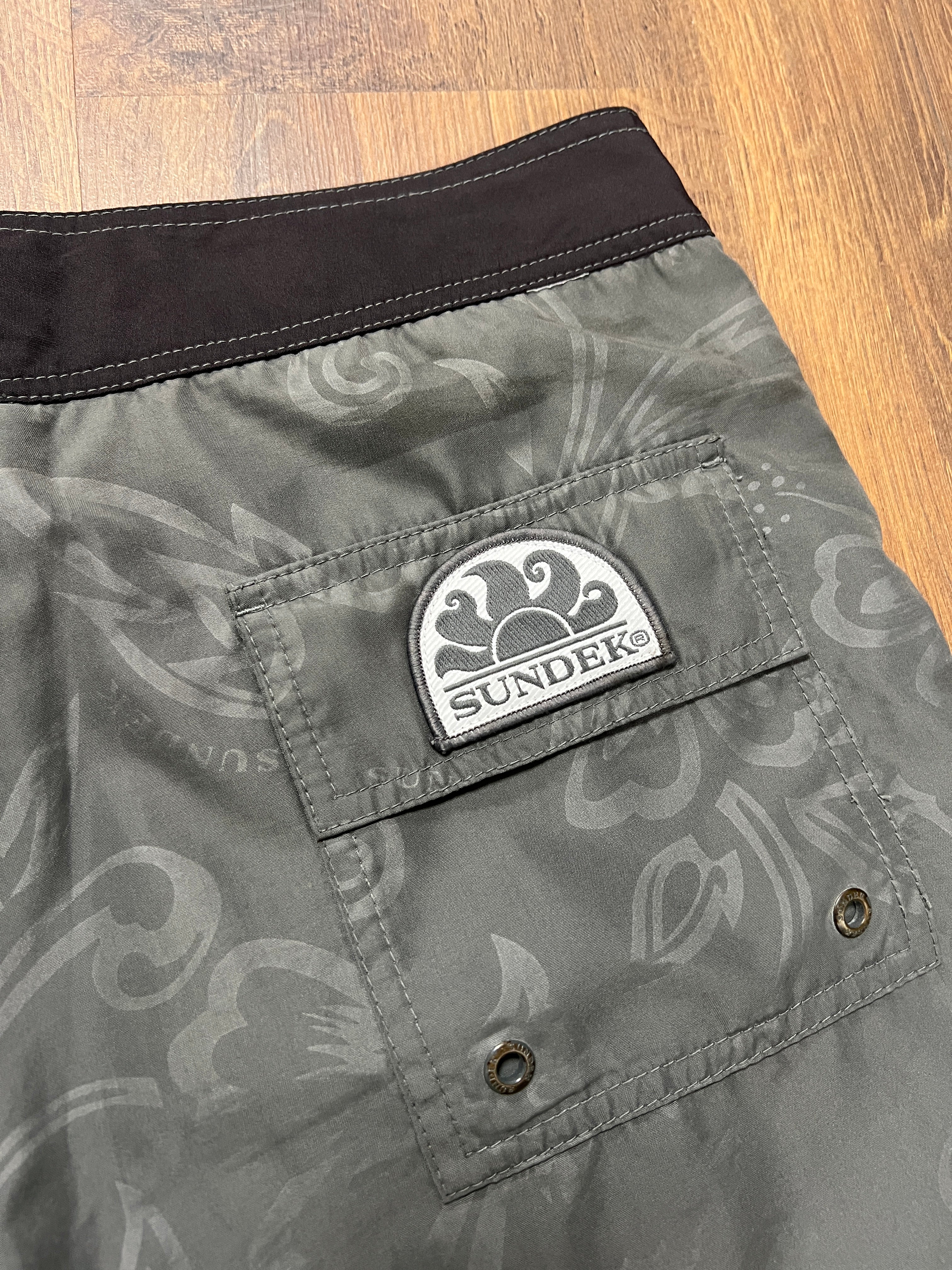Sundek Flower Boardshorts (32)