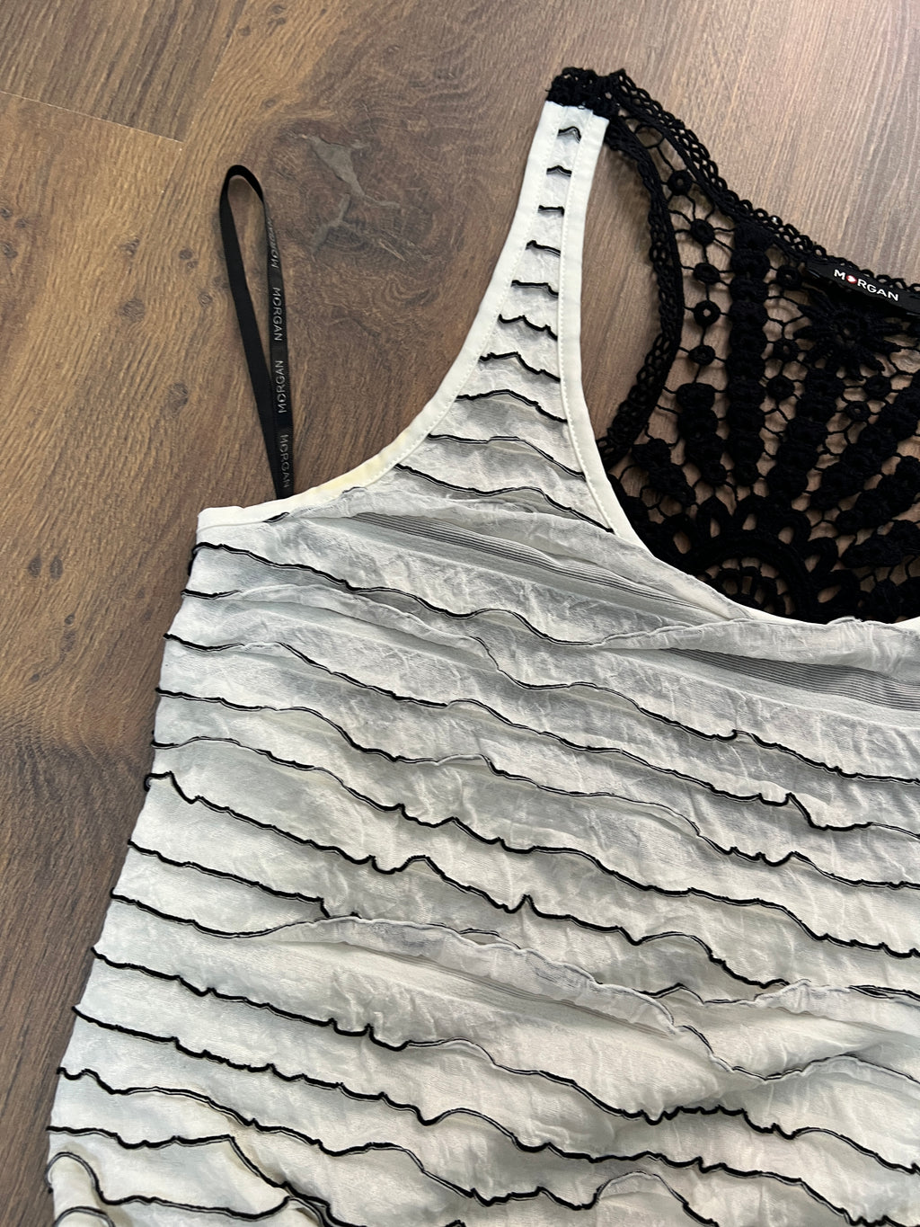 Crochet Top 🙋‍♀️ (L)
