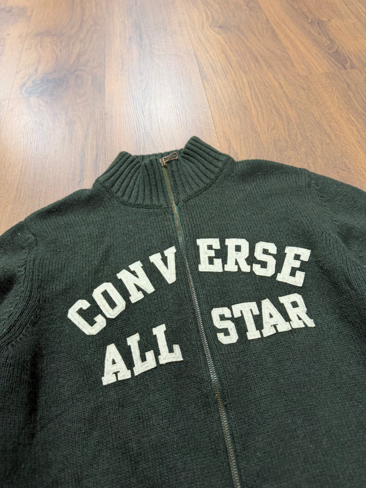 Striped Converse Zip up Knit (M)