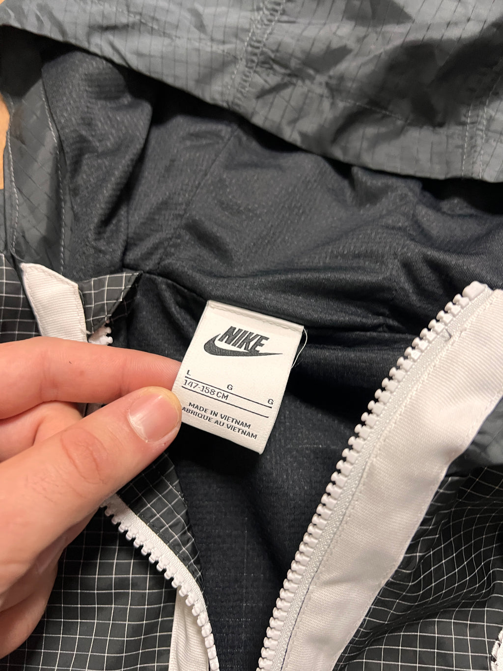 Nike Windbreaker (S)