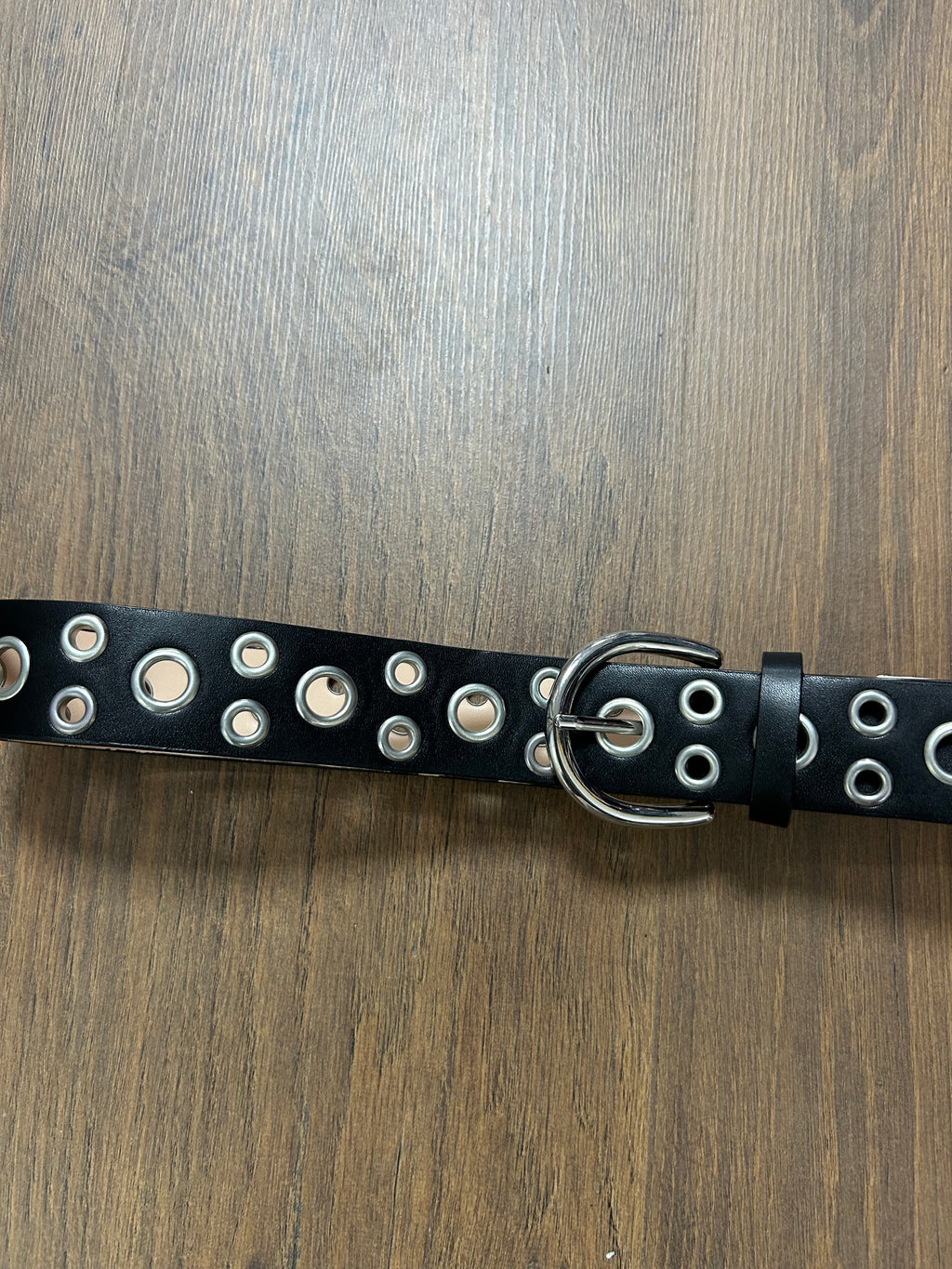 Y2K Studded belt (one size)