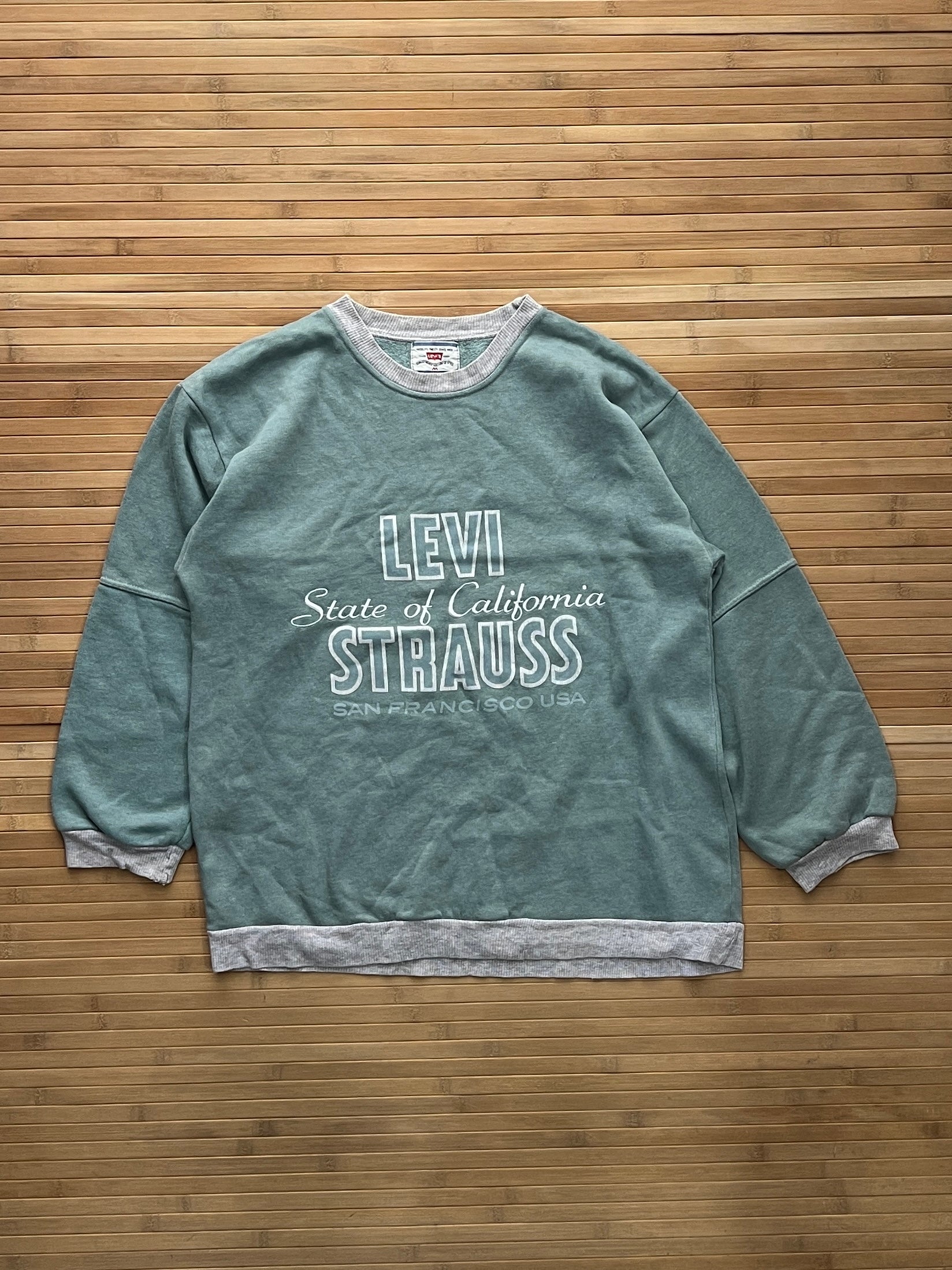 Levis Vintage Sweater (S)