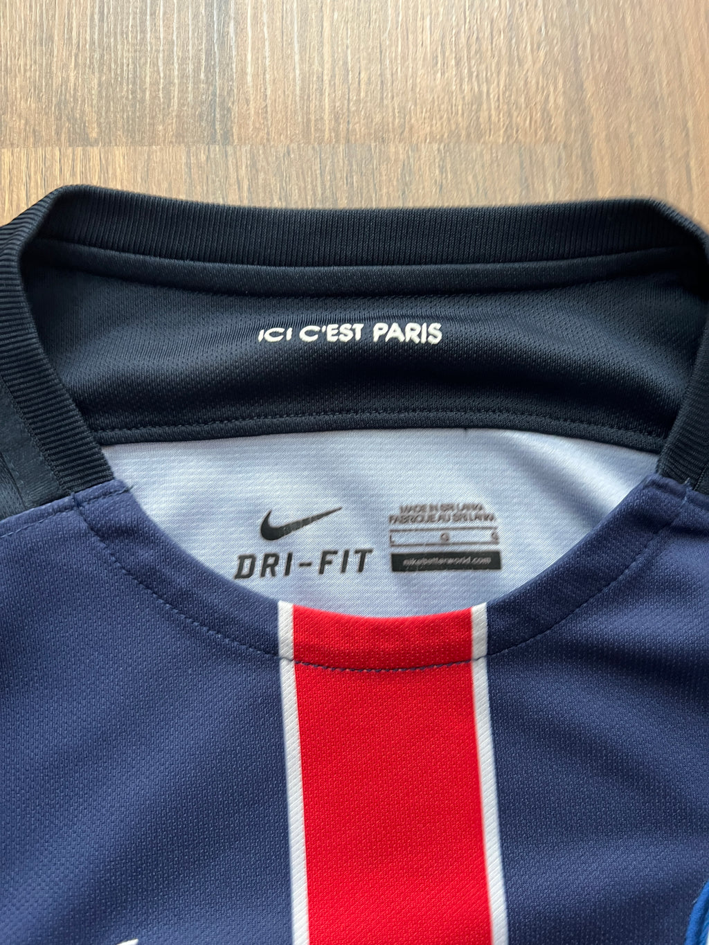 Paris 2015/16 Home Jersey (L)