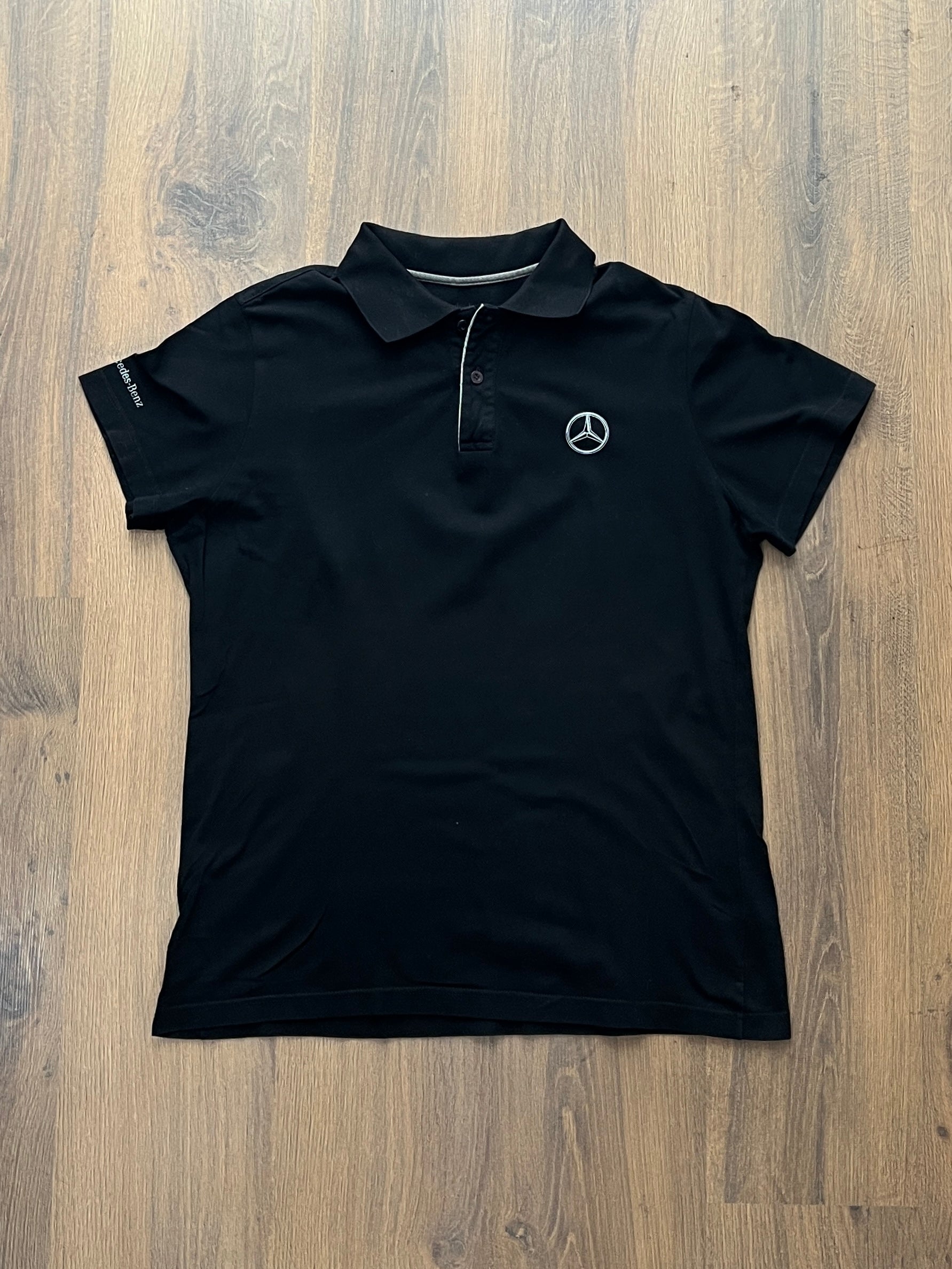 Mercedes Polo (L)