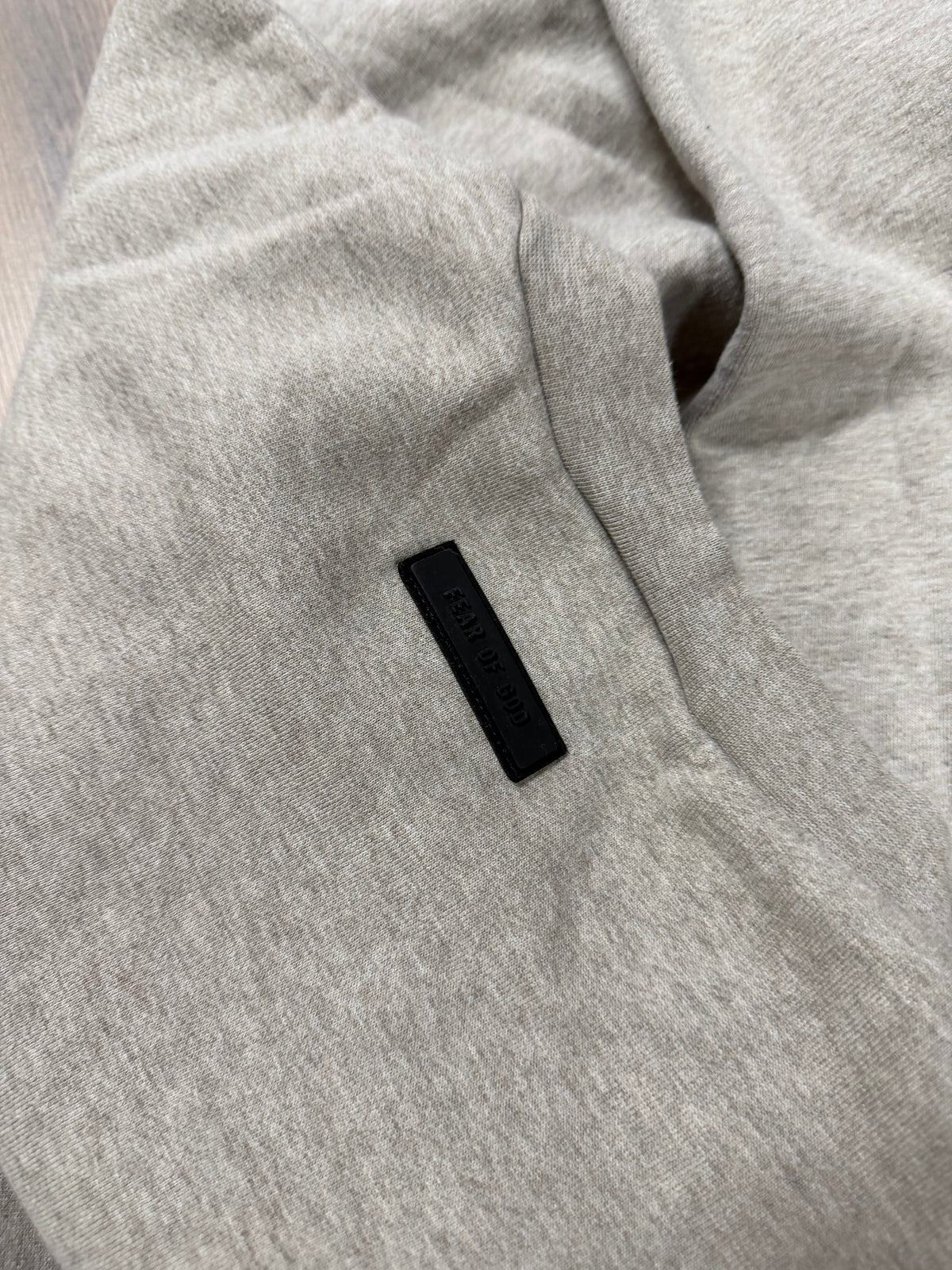 Essentials Fear of god sweater (2XL)