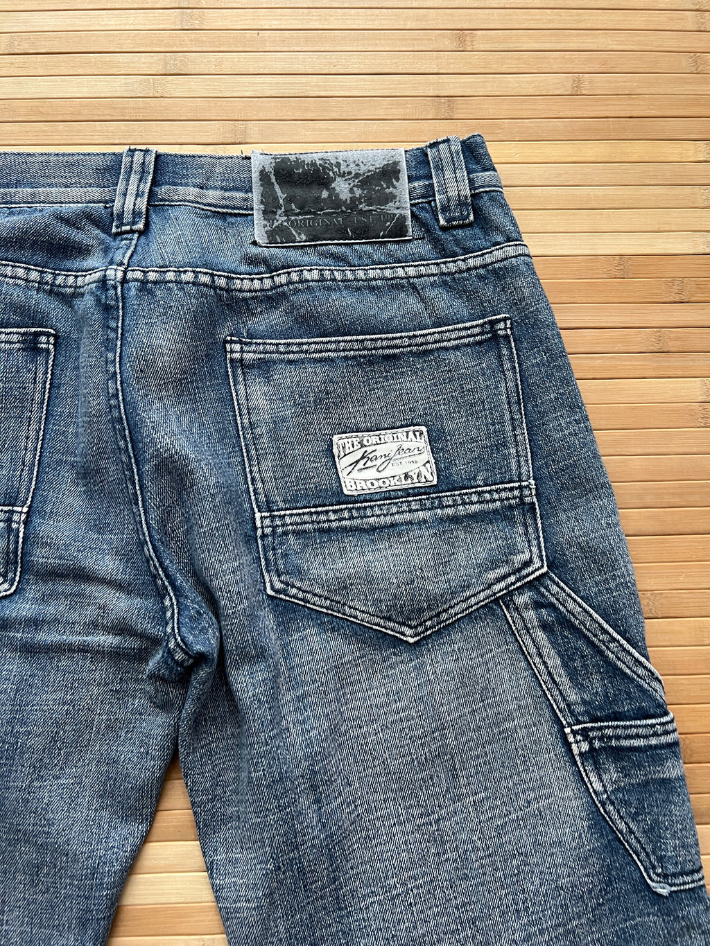 Karl Kani Carpenter Jorts(36)