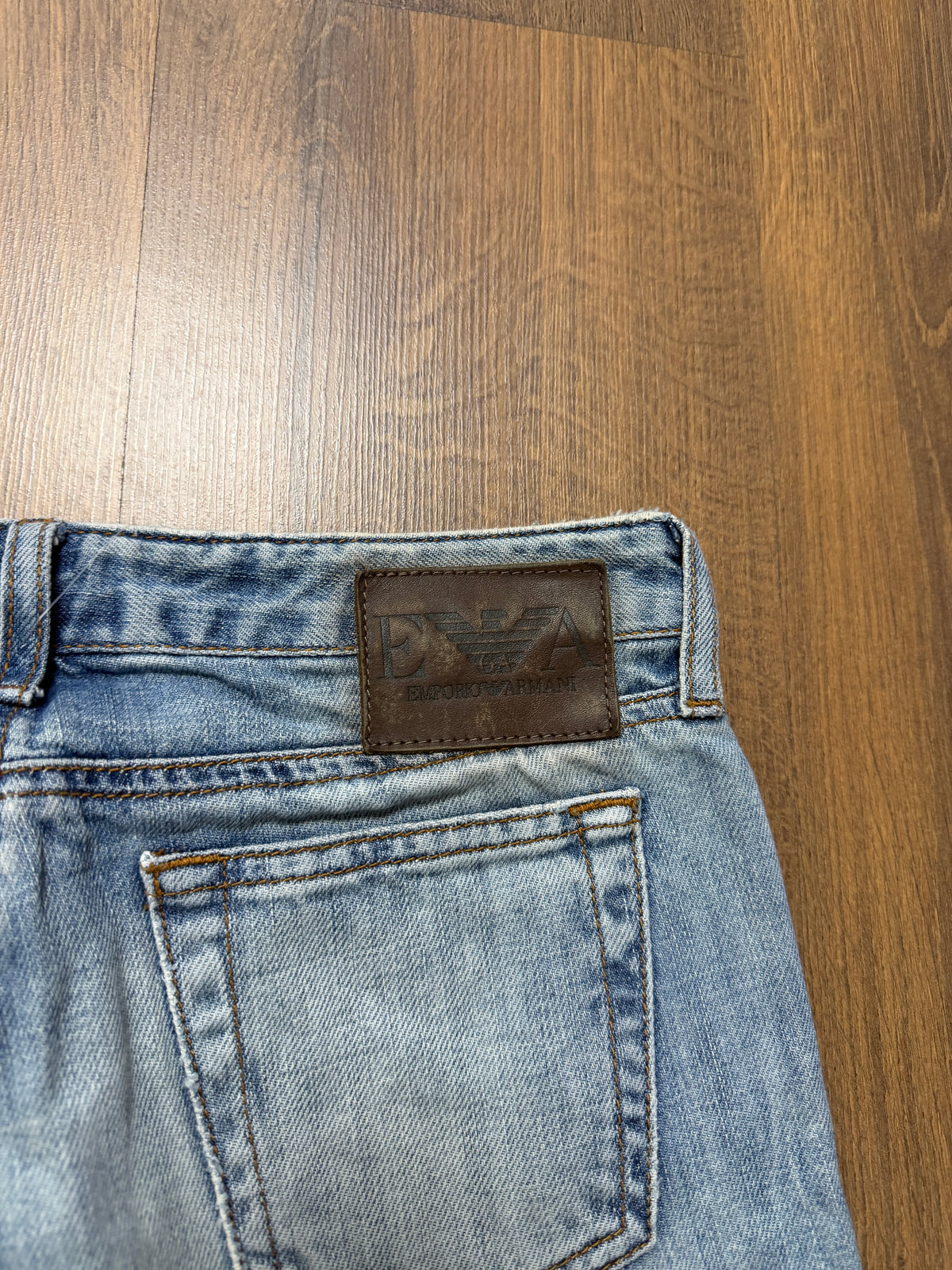 Armani Flared Jeans 🙋‍♀️ (28x30)