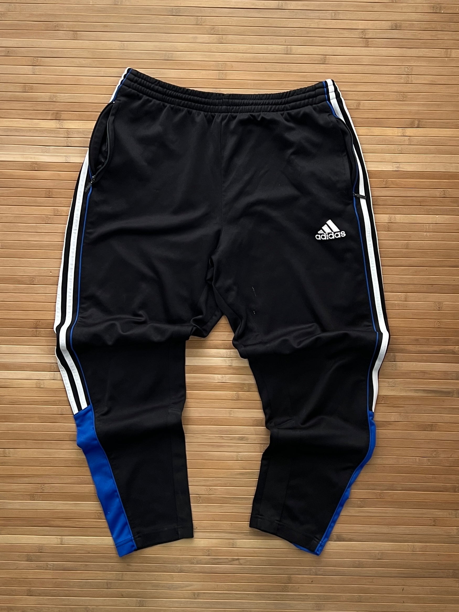 Adidas Trackpants (L)