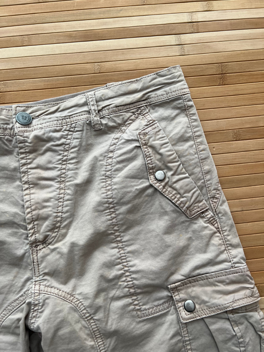 Beige Cargo Shorts (36)