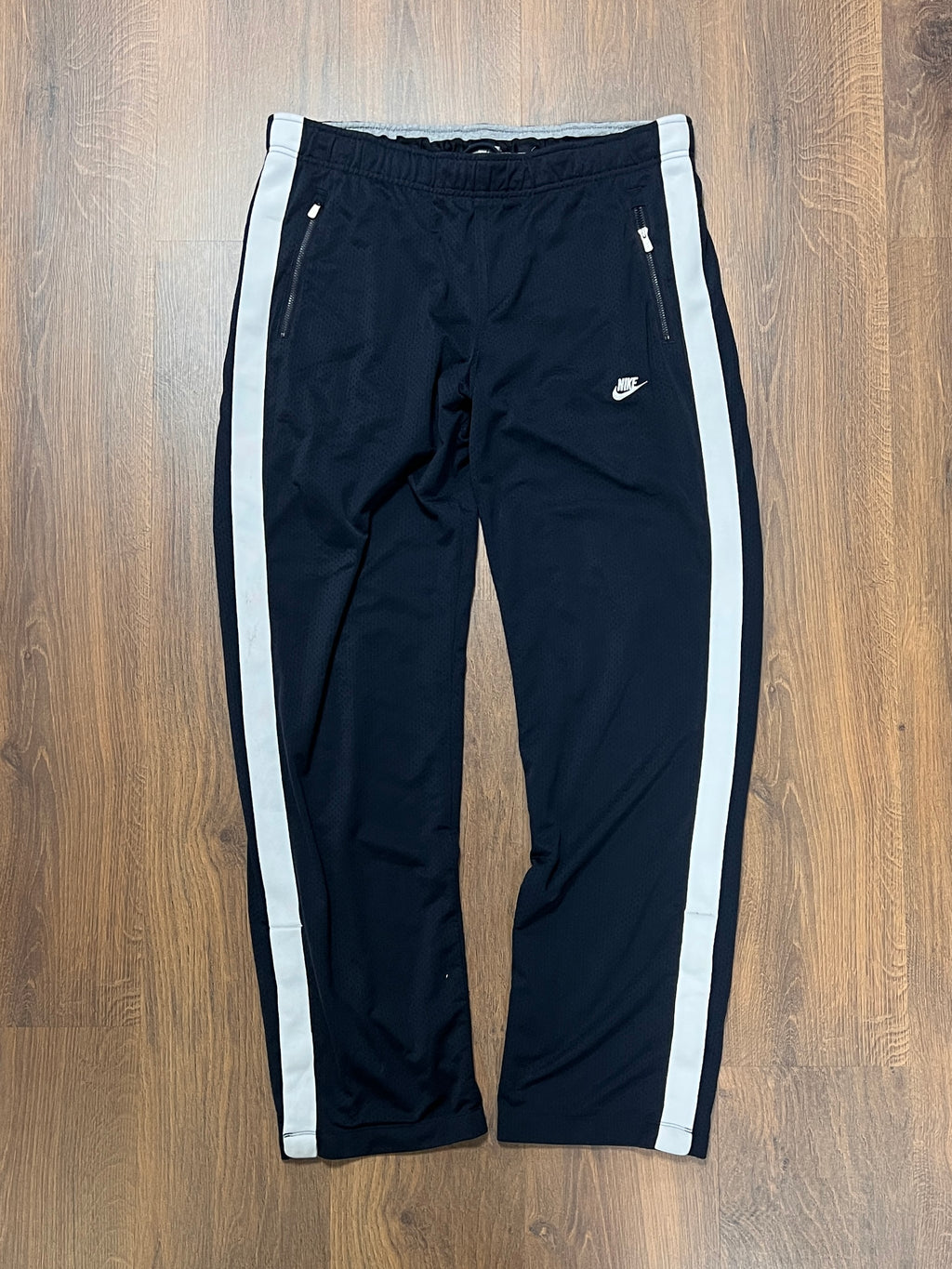 Nike Y2K trackpants (L/XL)