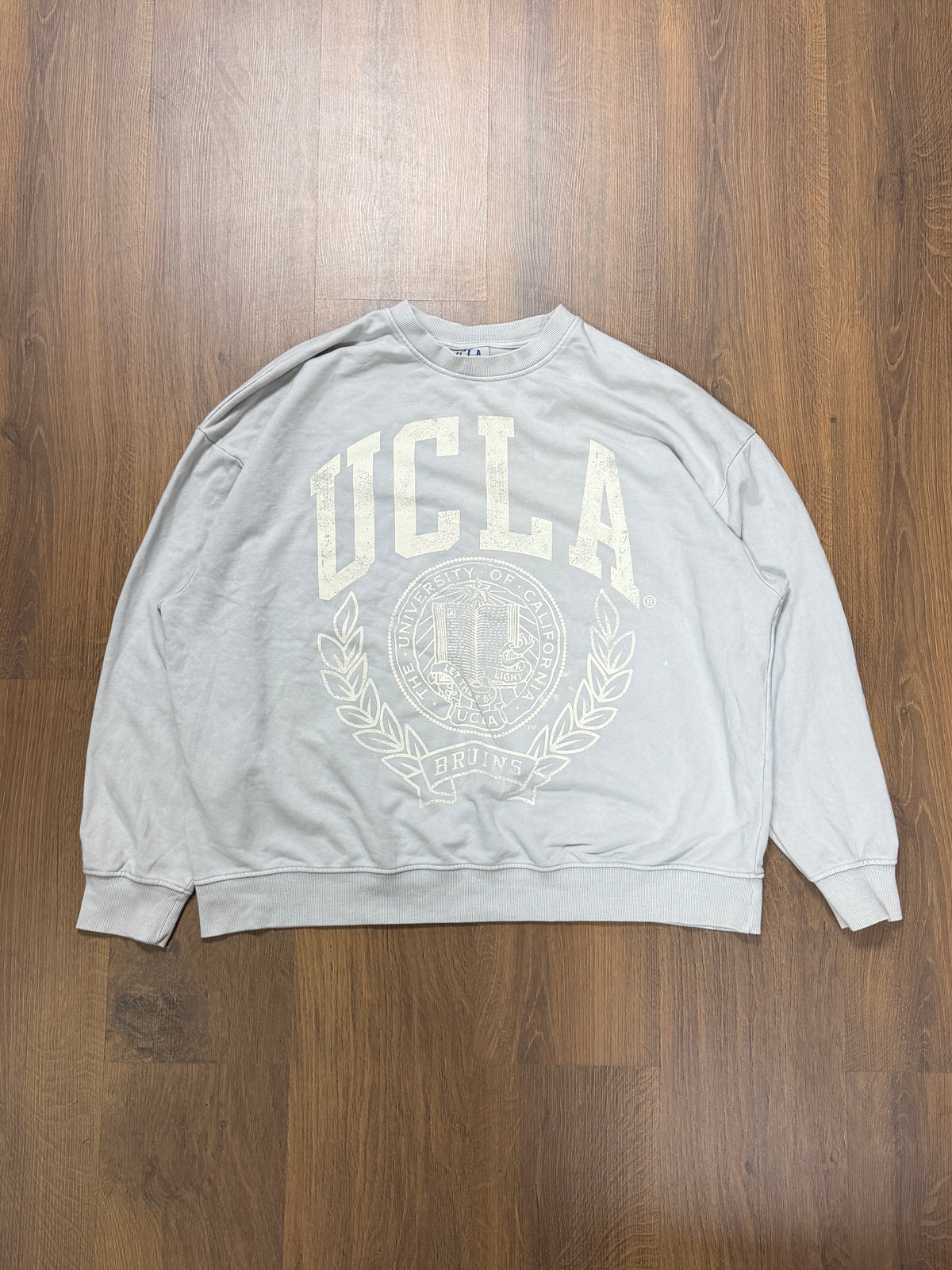 Ucla Sweater (XL)
