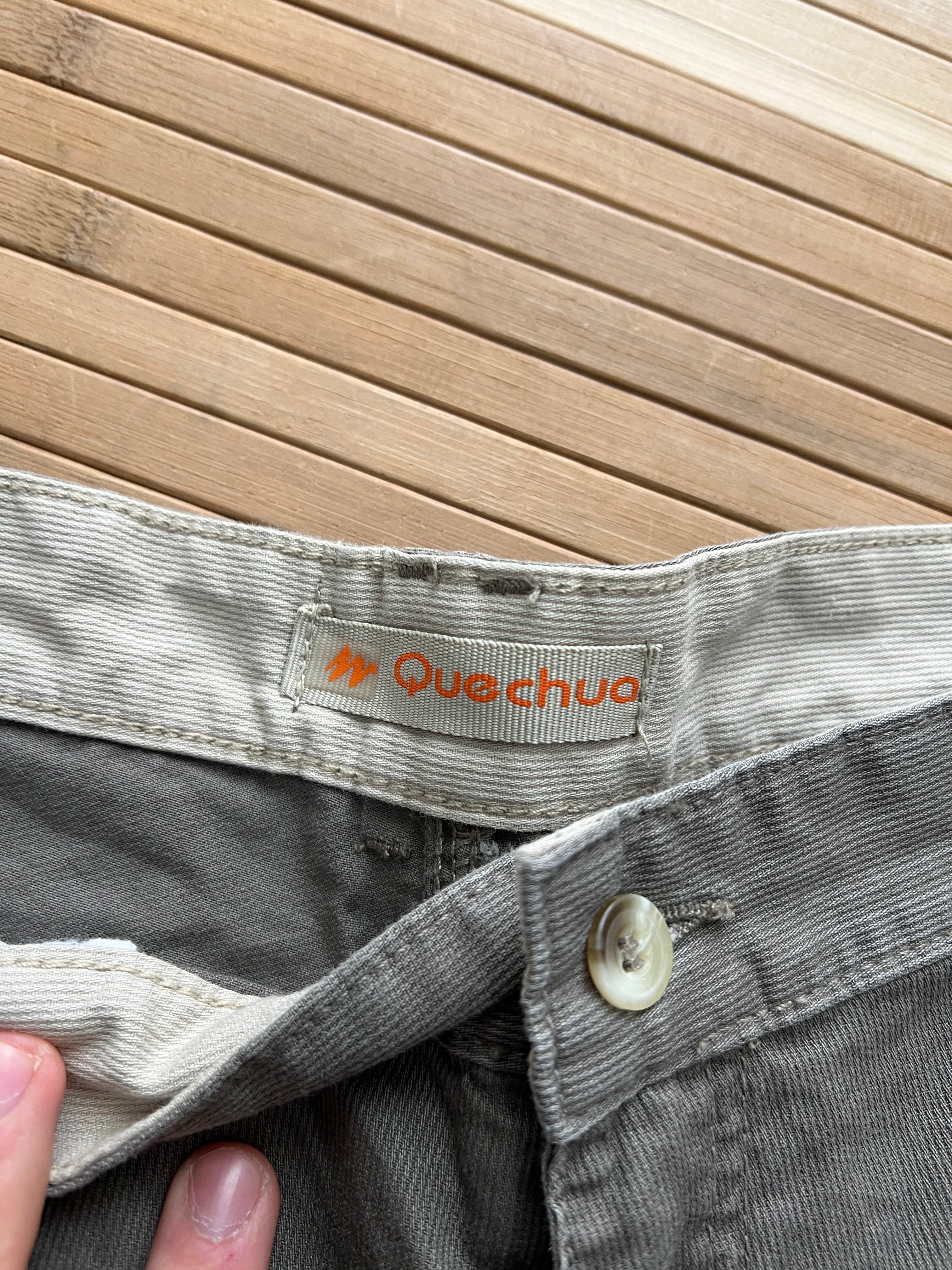 Quechua Cargo Shorts (36)