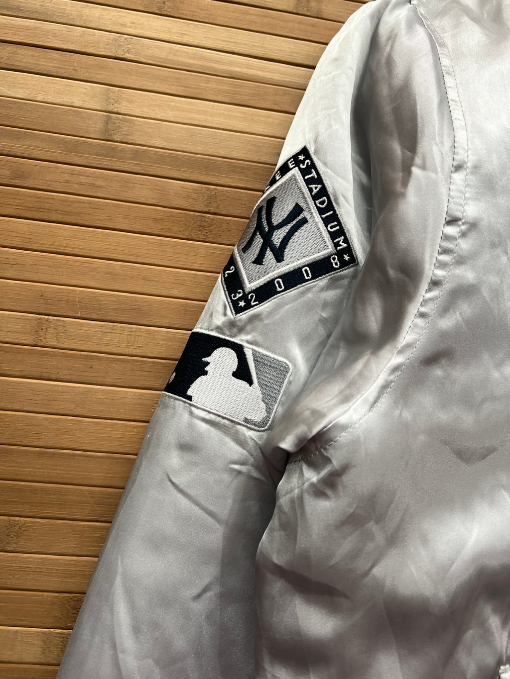 NY Yankees Satin Baseball Jacket (L)