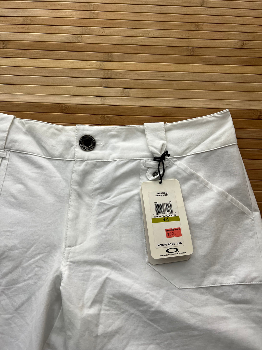 Brand New Oakley Shorts (36)